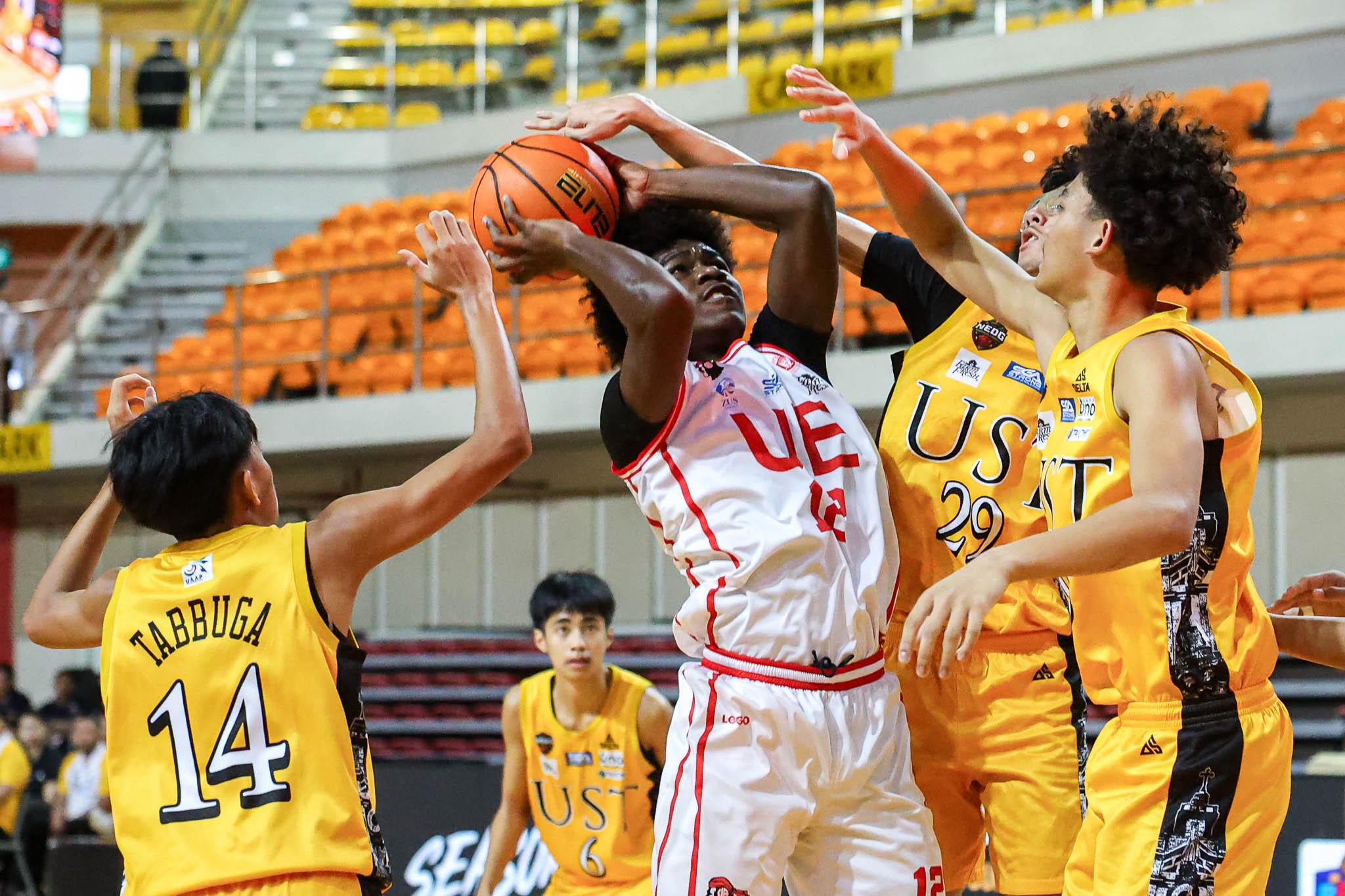 UAAP-S88-U16-Basketball-Goodluck-Okebata-2759 NUNS extends unbeaten streak to 4, UE edges UST in UAAP Juniors Basketball Finals rematch Basketball News NU UAAP UE UP UST - philippine sports news