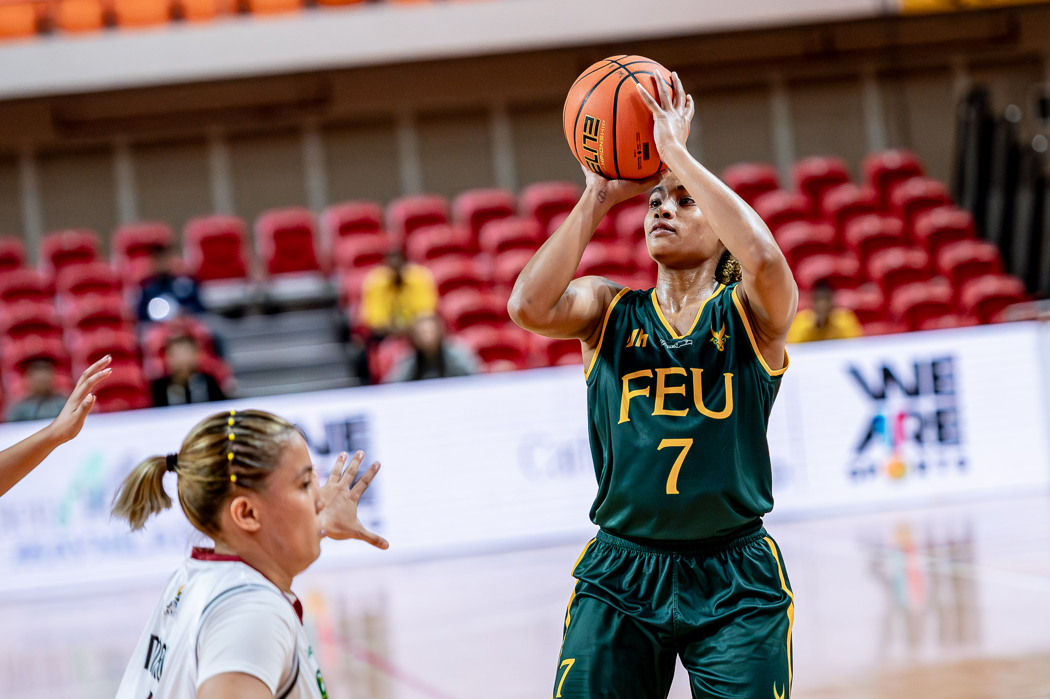 UAAP-S88-WBB-FEU-vs.-UP-Amyah-Espanol-2033 Abatayo, Espanol lead FEU to big win over UP, rise to 4th in UAAP Women's Basketball Basketball FEU News UAAP UP - philippine sports news