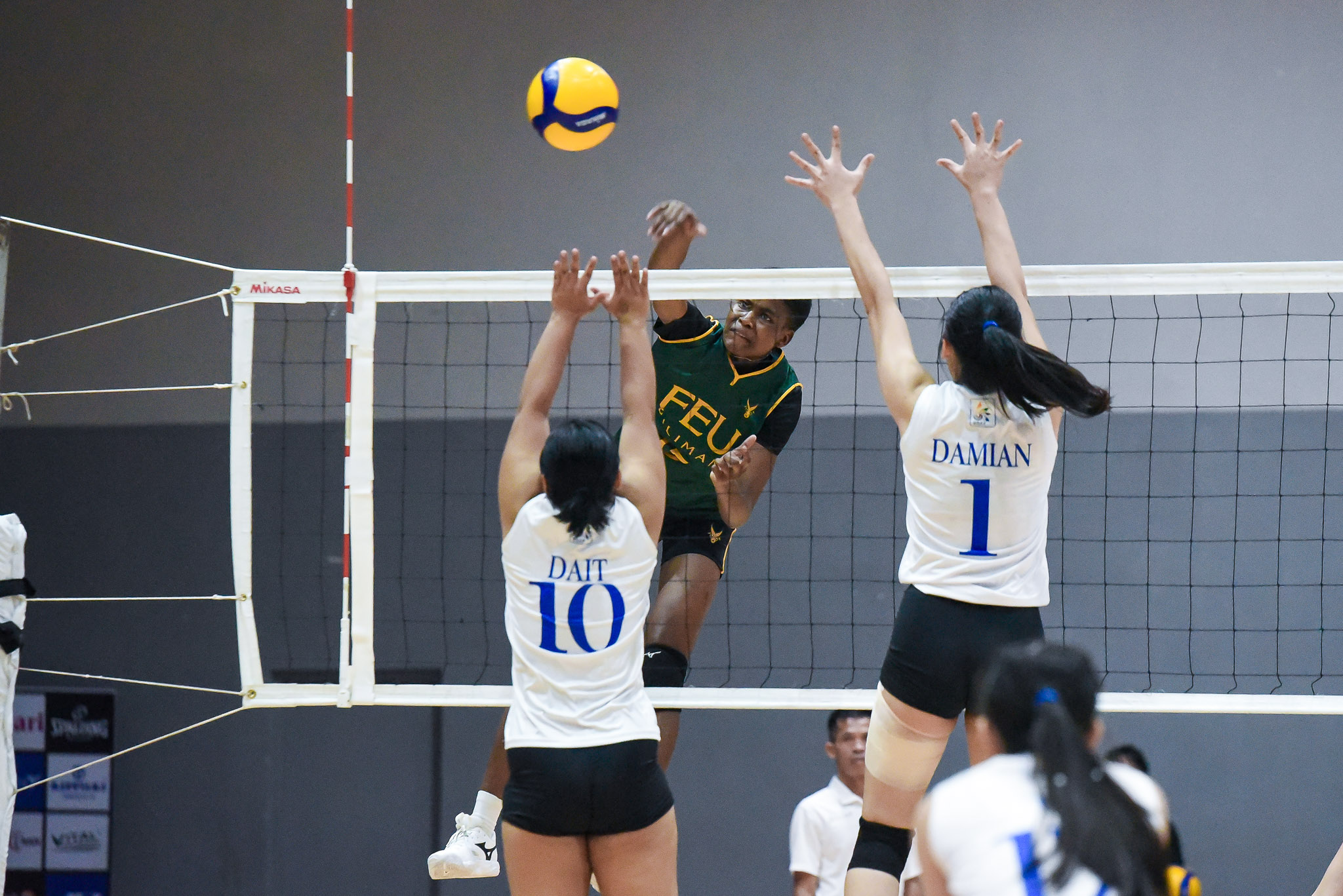UAAP88-HSGVB-UDEAGBALA-IFNANYA-MARY-JANE-4415 NUNS, Adamson stay unbeaten after dominant wins in UAAP Girls' Volleyball ADMU AdU DLSU FEU News NU UAAP UE UP UST Volleyball - philippine sports news