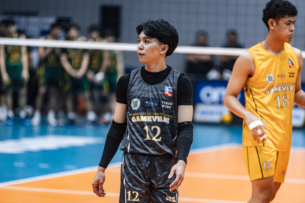 Spiker-Turf-Invitational-2025-FEU-Tamaraws-v-UST-Golden-Spikers-Edriel-Abalar UST punches Spikers Turf semis ticket, pulls off reverse sweep vs FEU sans Mamon, Ybanez FEU News Spikers' Turf UST Volleyball - philippine sports news