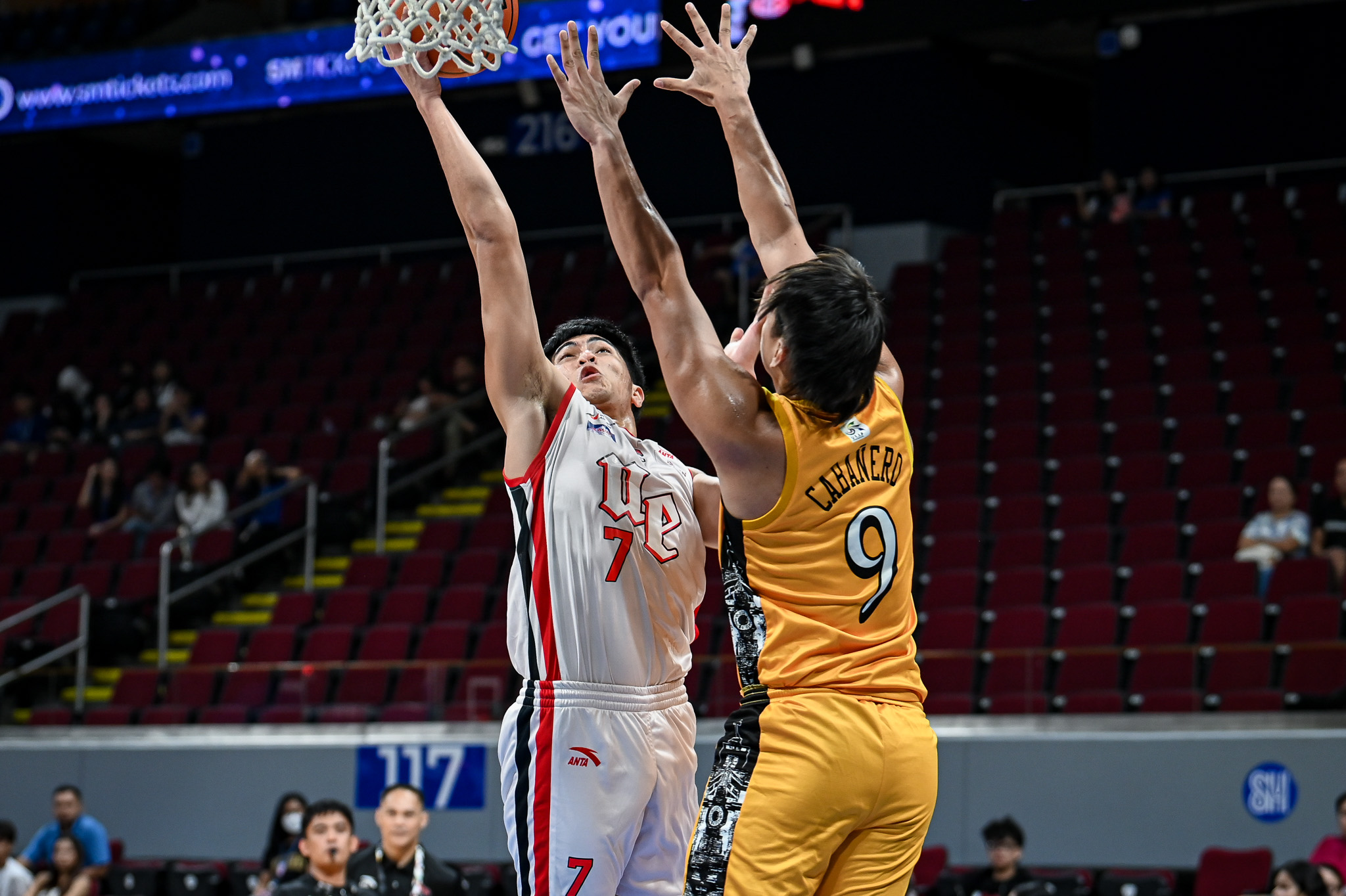 UAAP88-MBB-WELLO-LINGOLINGO-5714 UST ends month-long drought in UAAP Men's Basketball, trounces UE to snap skid Basketball News UAAP UE UST - philippine sports news