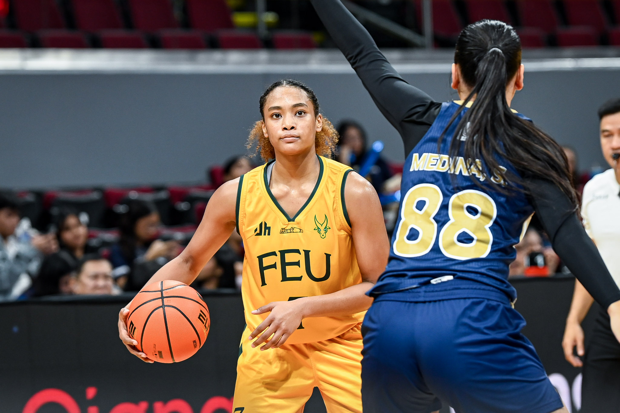UAAP88-WBB-AMYAH-ESPANOL-7148 NU heats up from deep, crushes FEU for 10th straight win in UAAP Women's Basketball Uncategorized - philippine sports news