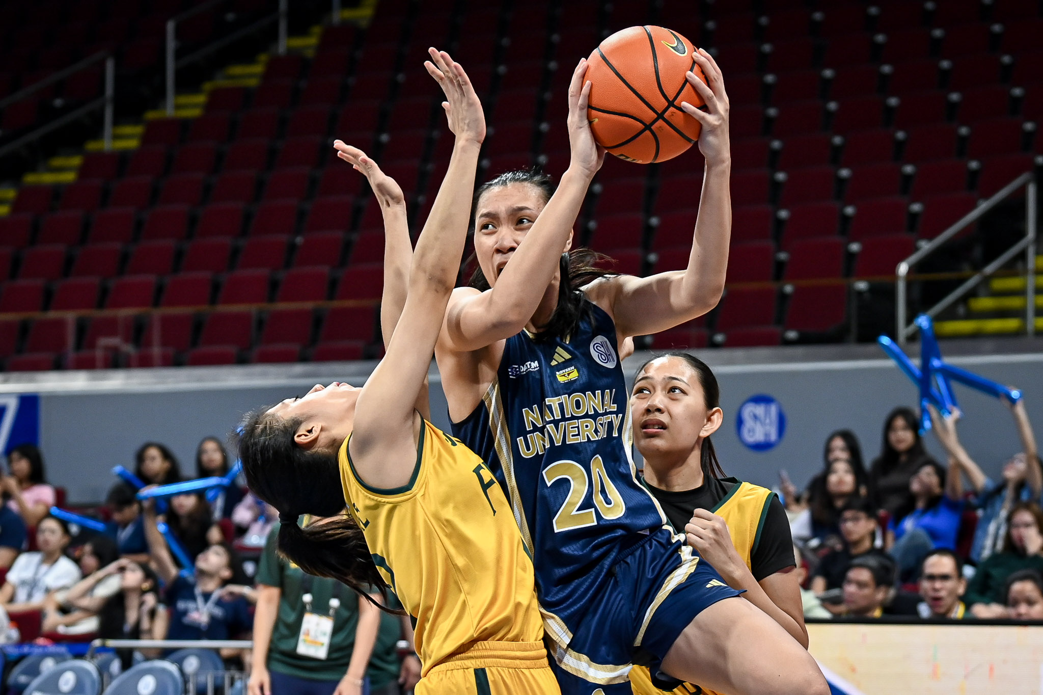 UAAP88-WBB-KARL-PINGOL-7089 NU heats up from deep, crushes FEU for 10th straight win in UAAP Women's Basketball Uncategorized - philippine sports news