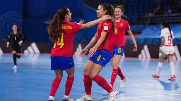 Spain's futsal team celebrates their win in the 2025 FIFA Futsal Women’s World Cup