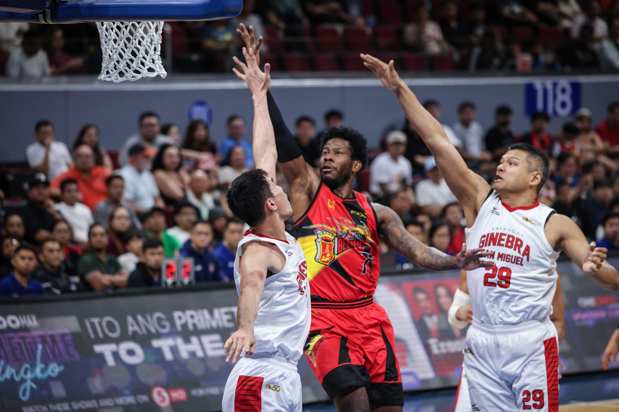 2025-26-PBA-Philippine-Cup-Semifinals-Game-4-San-Miguel-vs-Ginebra-CJ-Perez Scottie Thompson’s historic 35-point triple-double lifts Ginebra over San Miguel, ties PBA semis series Basketball News PBA - philippine sports news