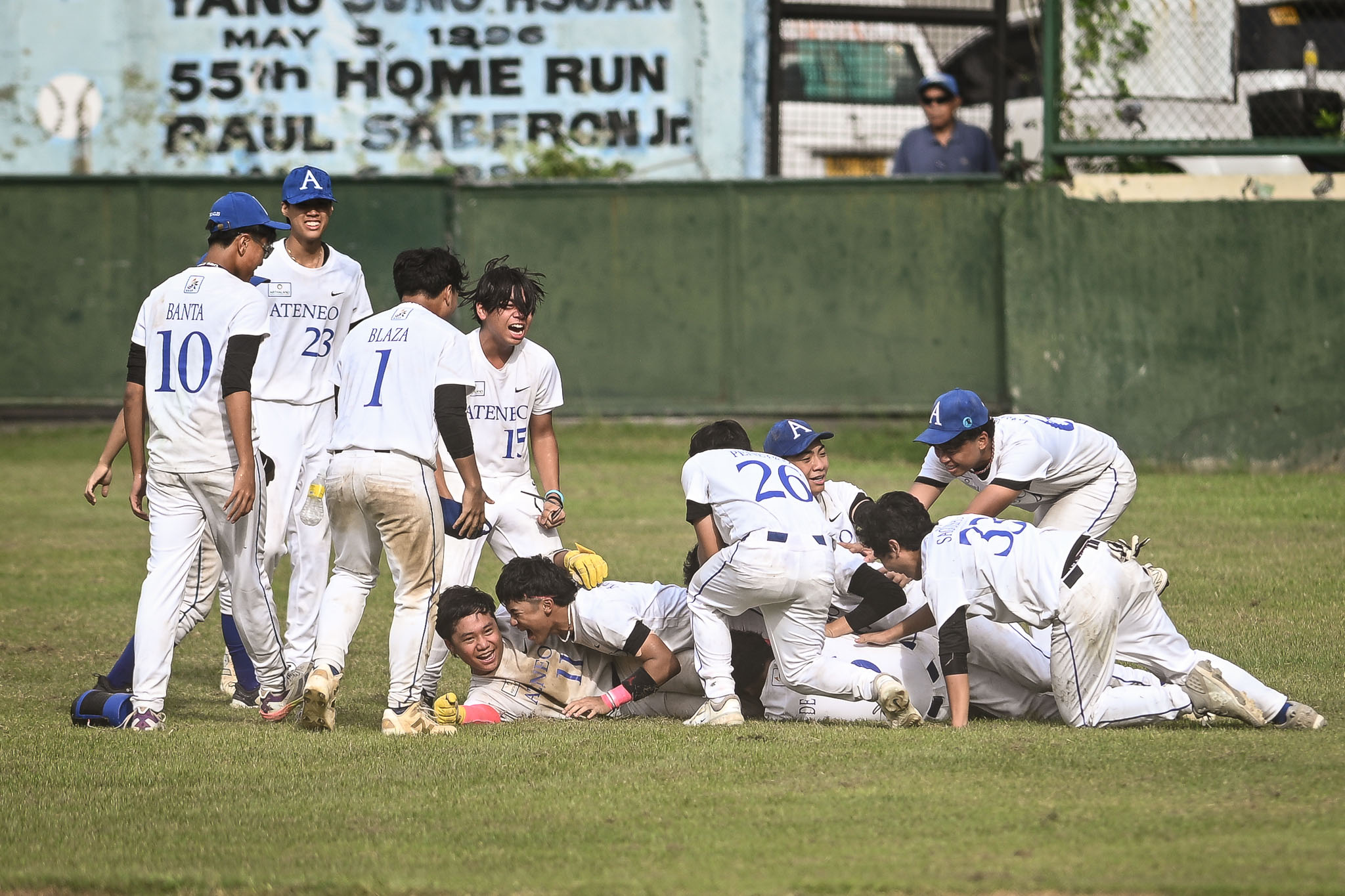 UAAP88-HS-Baseball-Ateneo-4961 NUNS, Ateneo stage contrasting wins for first win in UAAP HS Baseball ADMU Baseball DLSU News NU UAAP - philippine sports news