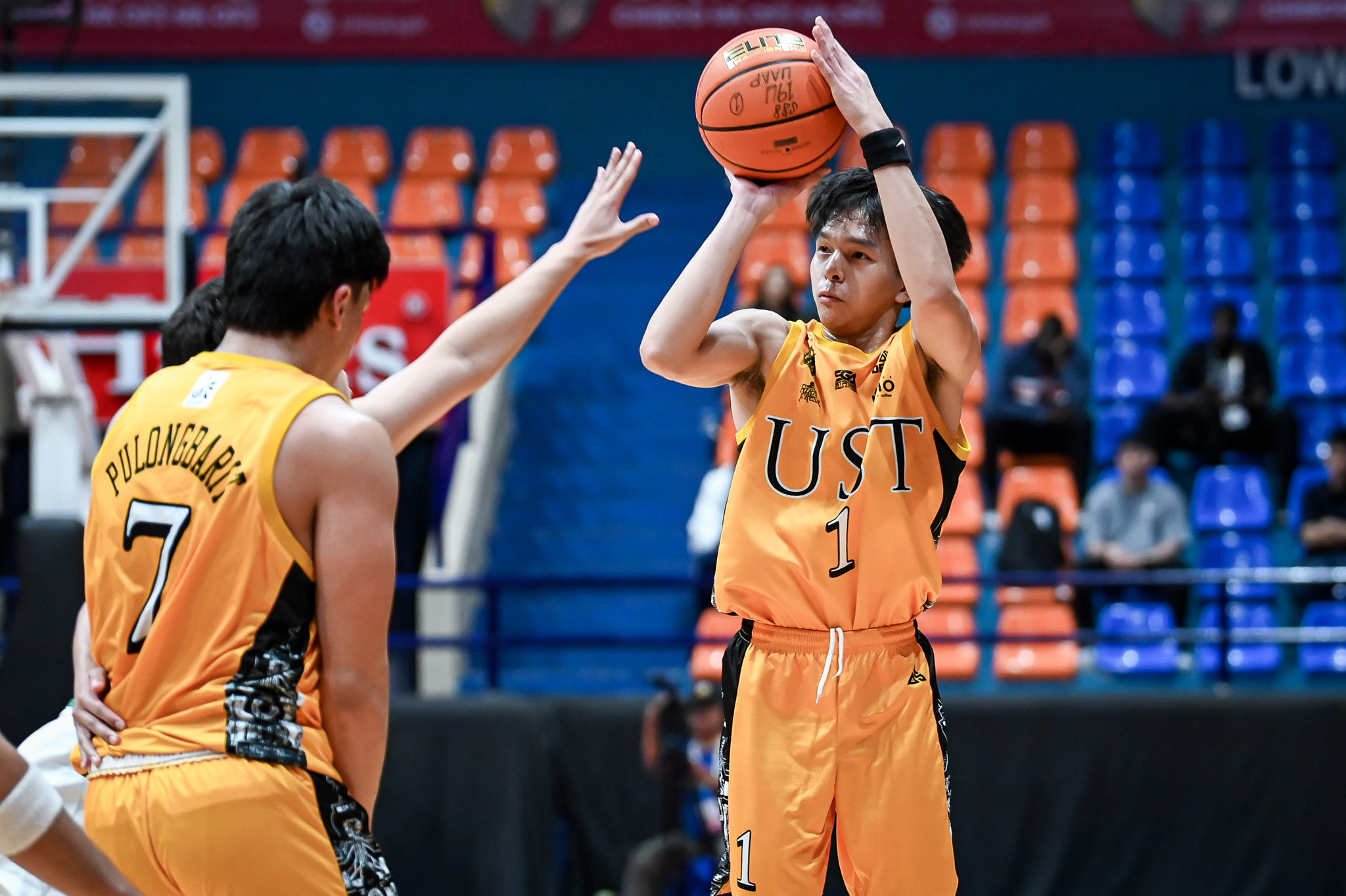 UAAP88-HSBBB-JOAQUIN-LUDOVICE-8742 Eriobu, Ateneo romp past NUNS, go 4-0 in UAAP Boys Basketball ADMU Basketball DLSU News NU UAAP UST - philippine sports news