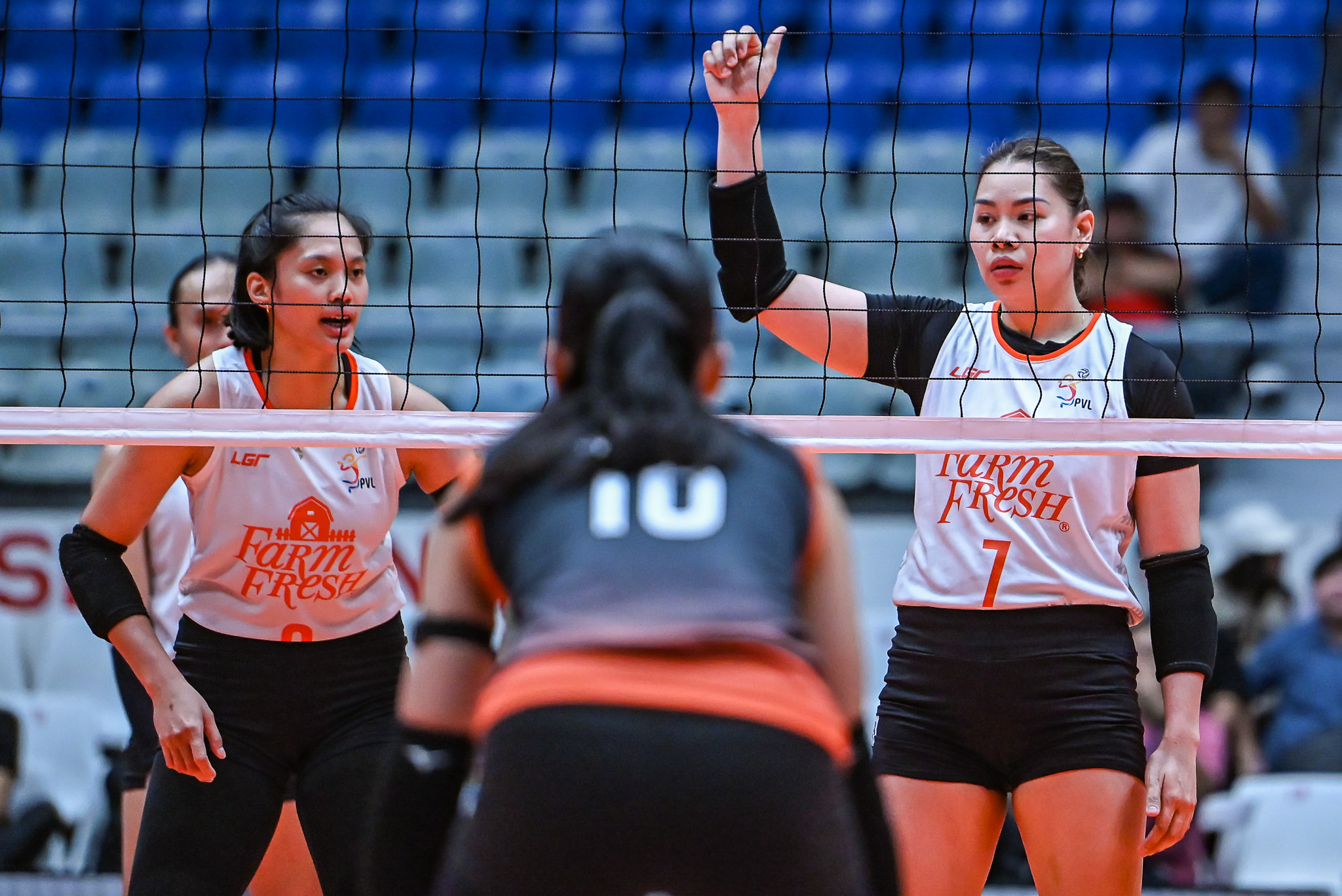 PVL-AFC-26-Farm-Fresh-vs.-Galeries-Ces-Molina-Rizza-Cruz-4182 Koji Tsuzurabara wants to instill 'fighting spirit' in young Farm Fresh News PVL Volleyball - philippine sports news