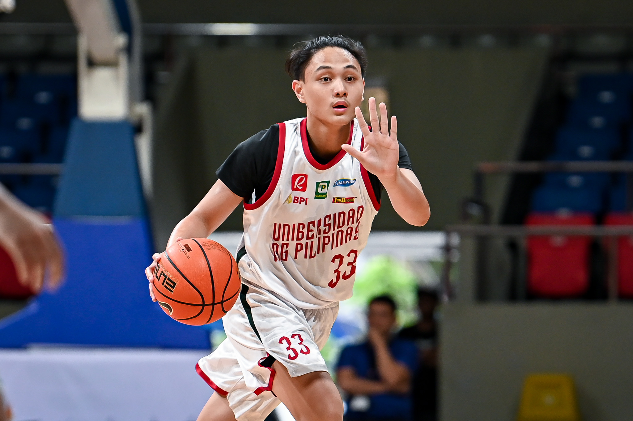 UAAP88-HSBBB-JHUSTIN-HALLARE-4513 NUNS dominates UST, stays tied for second in UAAP Boys Basketball Basketball DLSU News NU UAAP UP UST - philippine sports news