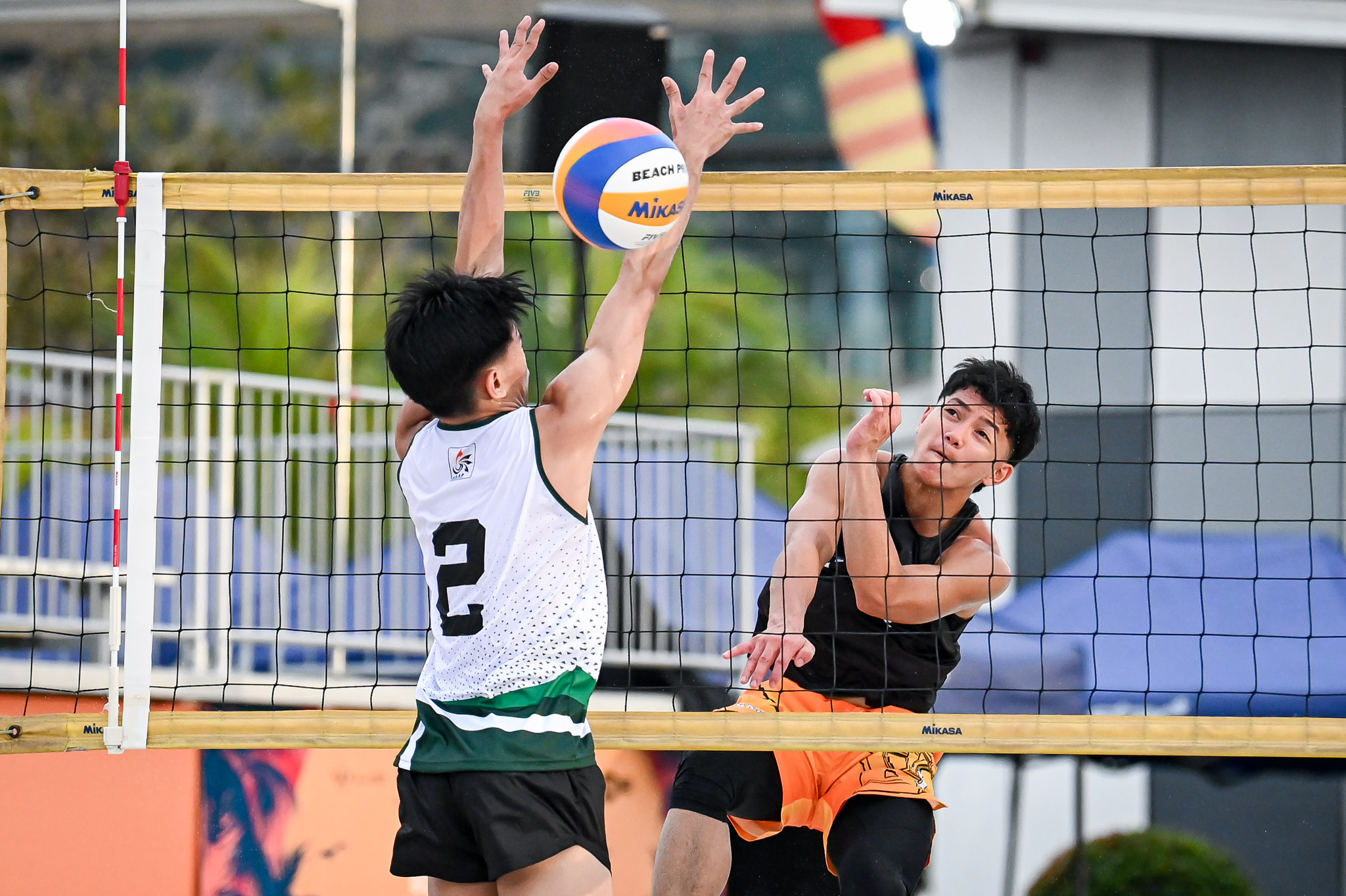 UAAP88-HSBBVB-BIHAG-MARK-IAN-1573 Adamson's Pineda-Gonzalvo stuns NUNS's Mangyao-Candelario in UAAP Girls' Beach Volley shocker ADMU AdU Beach Volleyball DLSU FEU News NU UAAP UE UP UST - philippine sports news