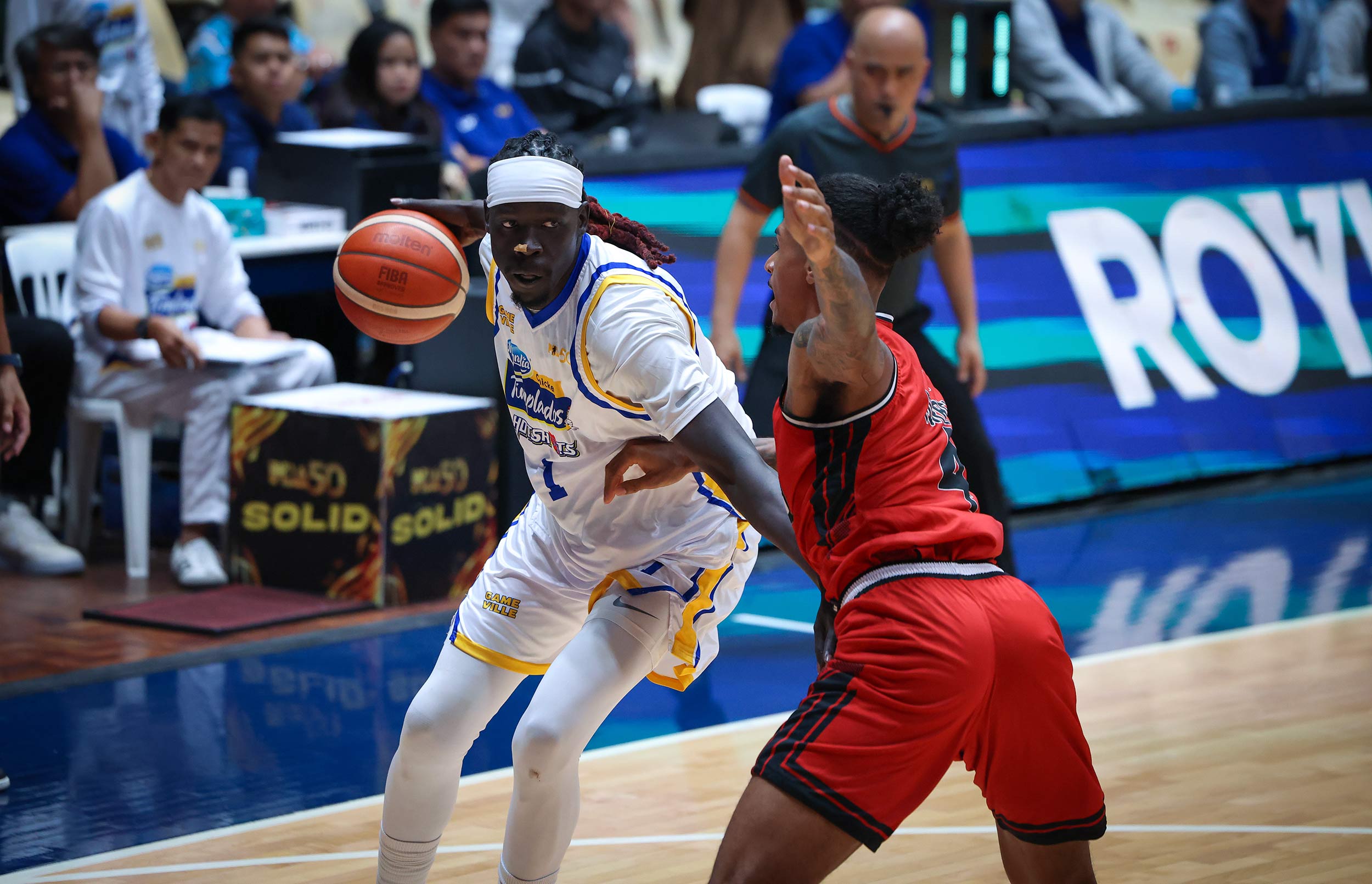 2026-PBA-Commissioners-Cup-Blackwater-vs-Magnolia-Nuni-Omot-1 Magnolia pulls plug on Nuni Omot, taps Clint Chapman Basketball News PBA - philippine sports news