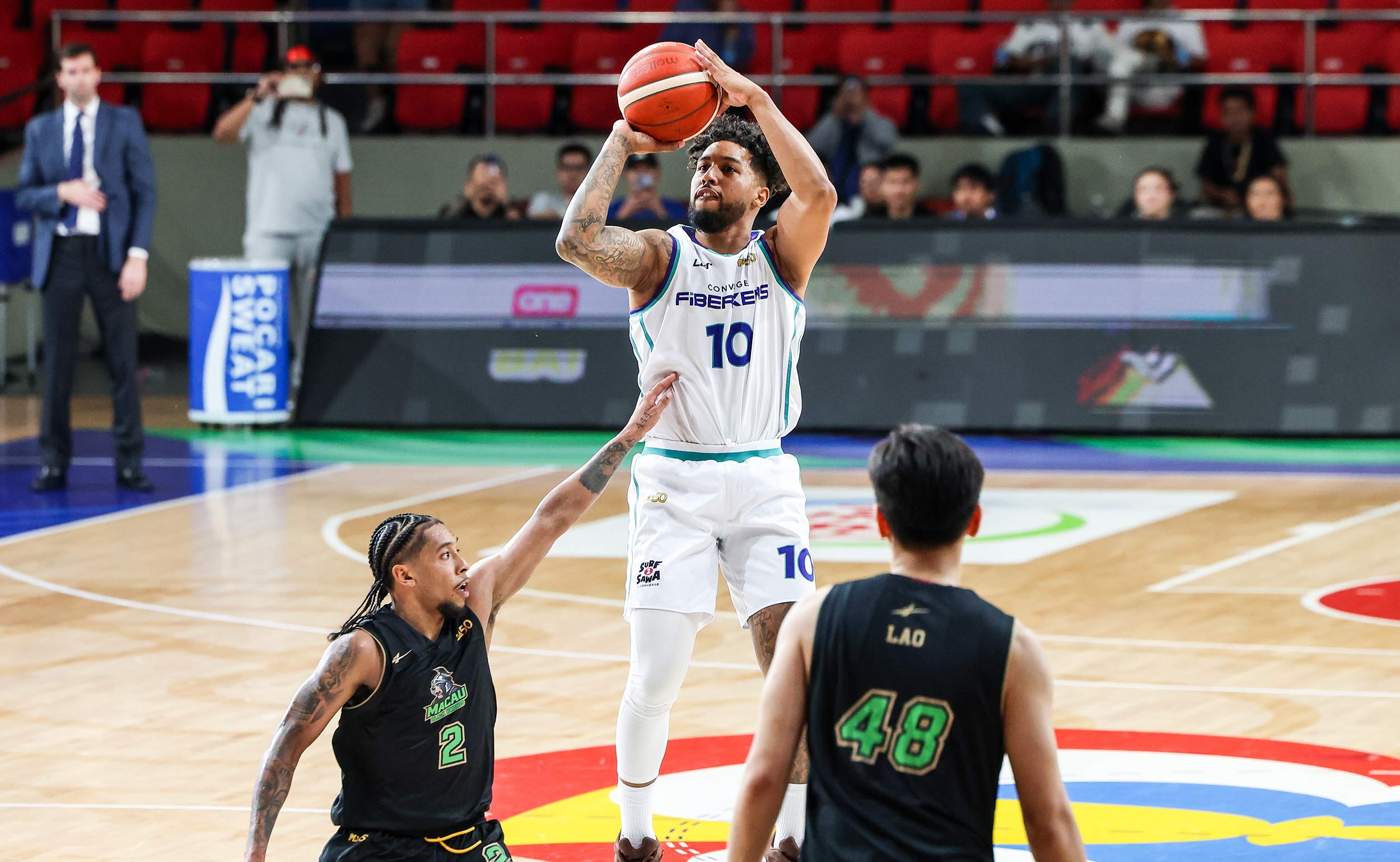 2026-PBA-Commissioners-Cup-Macau-vs-Converge-Mikey-Williams-1 Last-minute clearance sparks Mikey Williams’ 'rollercoaster' return to PBA Basketball News PBA - philippine sports news