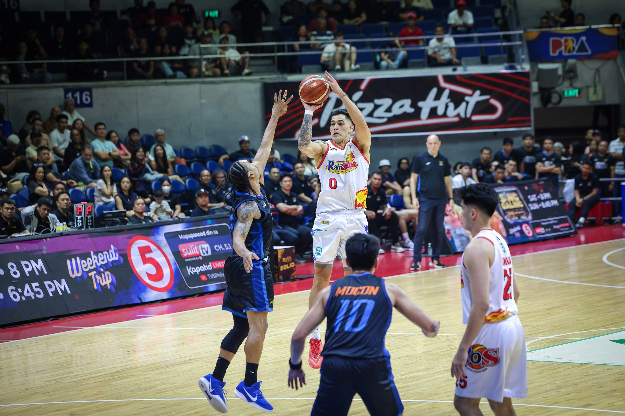 2026-PBA-Commissioners-Cup-Meralco-vs-Rain-or-Shine-Caelan-Tiongson All-Filipino Rain or Shine handles Meralco, surges to 3-0 in PBA Comm's Cup Basketball News PBA - philippine sports news