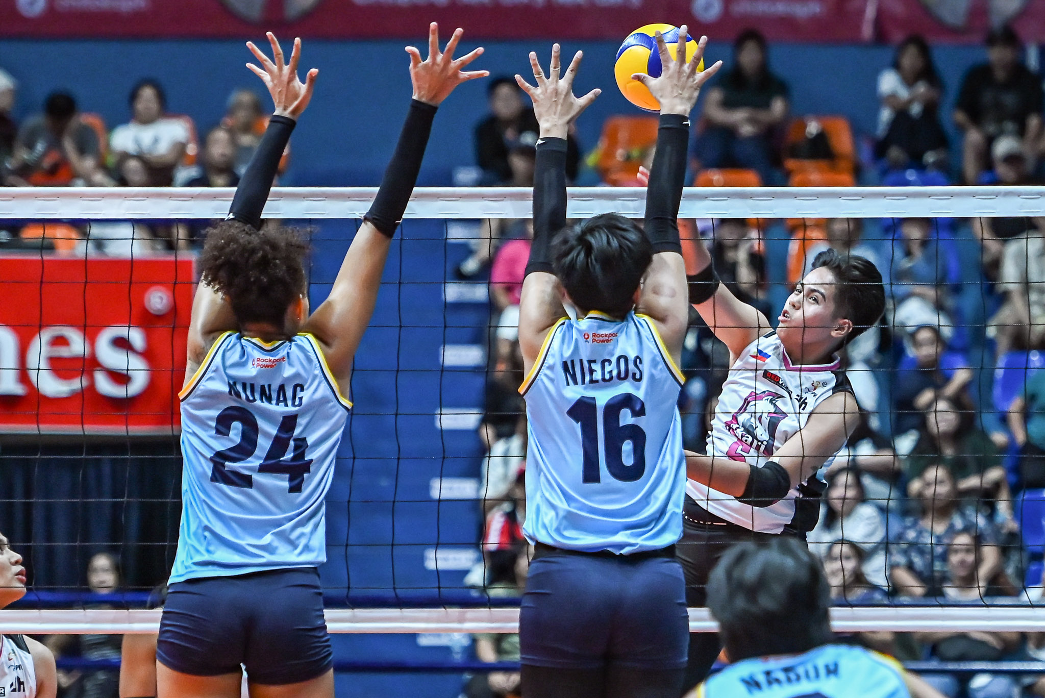 PVL-AFC-26-Akari-vs.-Capital1-Chenie-Tagaod-6814 Tina Salak lauds bench for stepping up in Akari’s surge News PVL Volleyball - philippine sports news