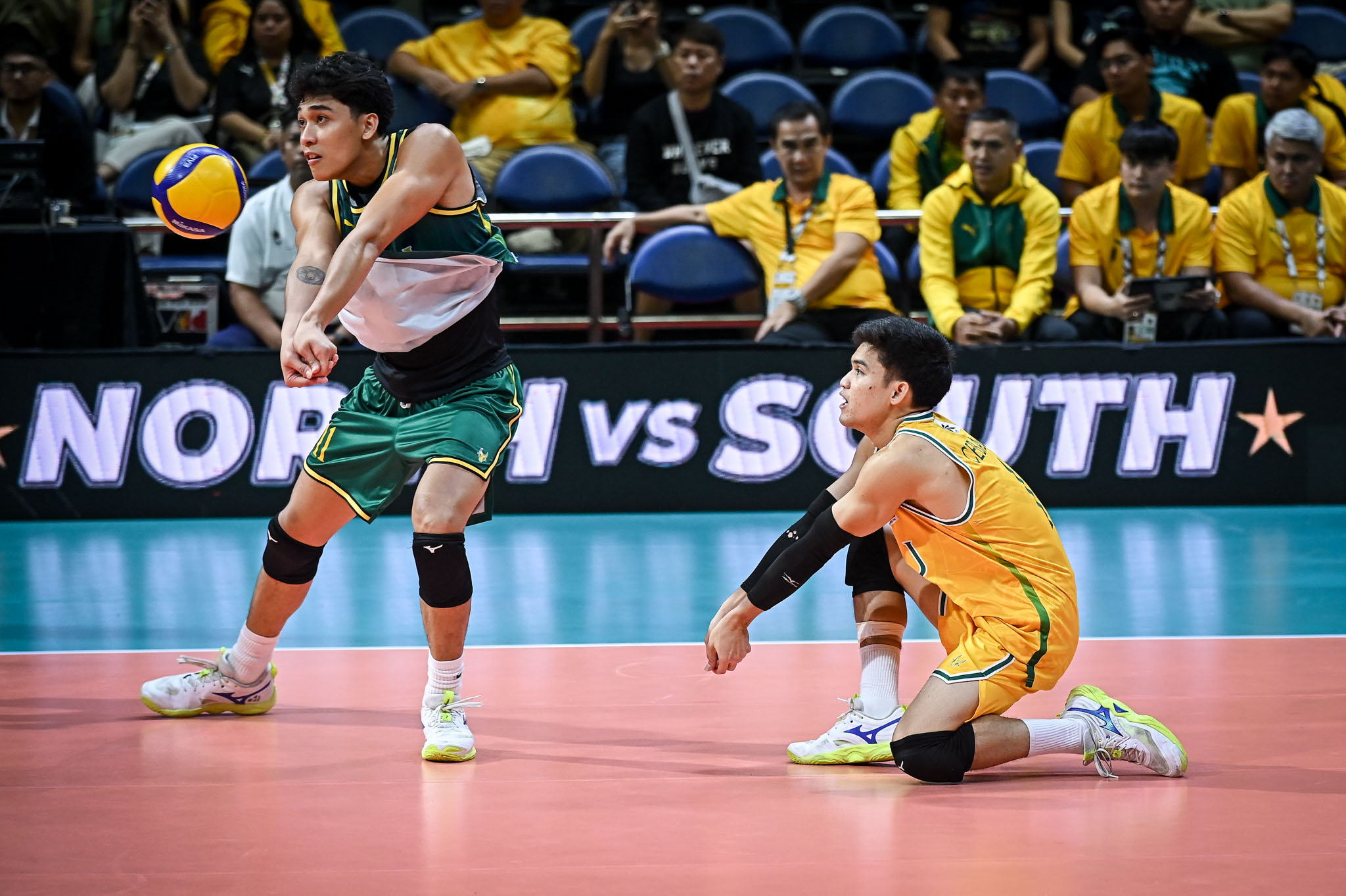 UAAP-88-MVB-ADMU-vs.-FEU-Lirick-Mendoza-9454 Josh Ybañez completes 'three-peat' MVP run in UAAP men’s volleyball DLSU FEU News NU UAAP UST Volleyball - philippine sports news