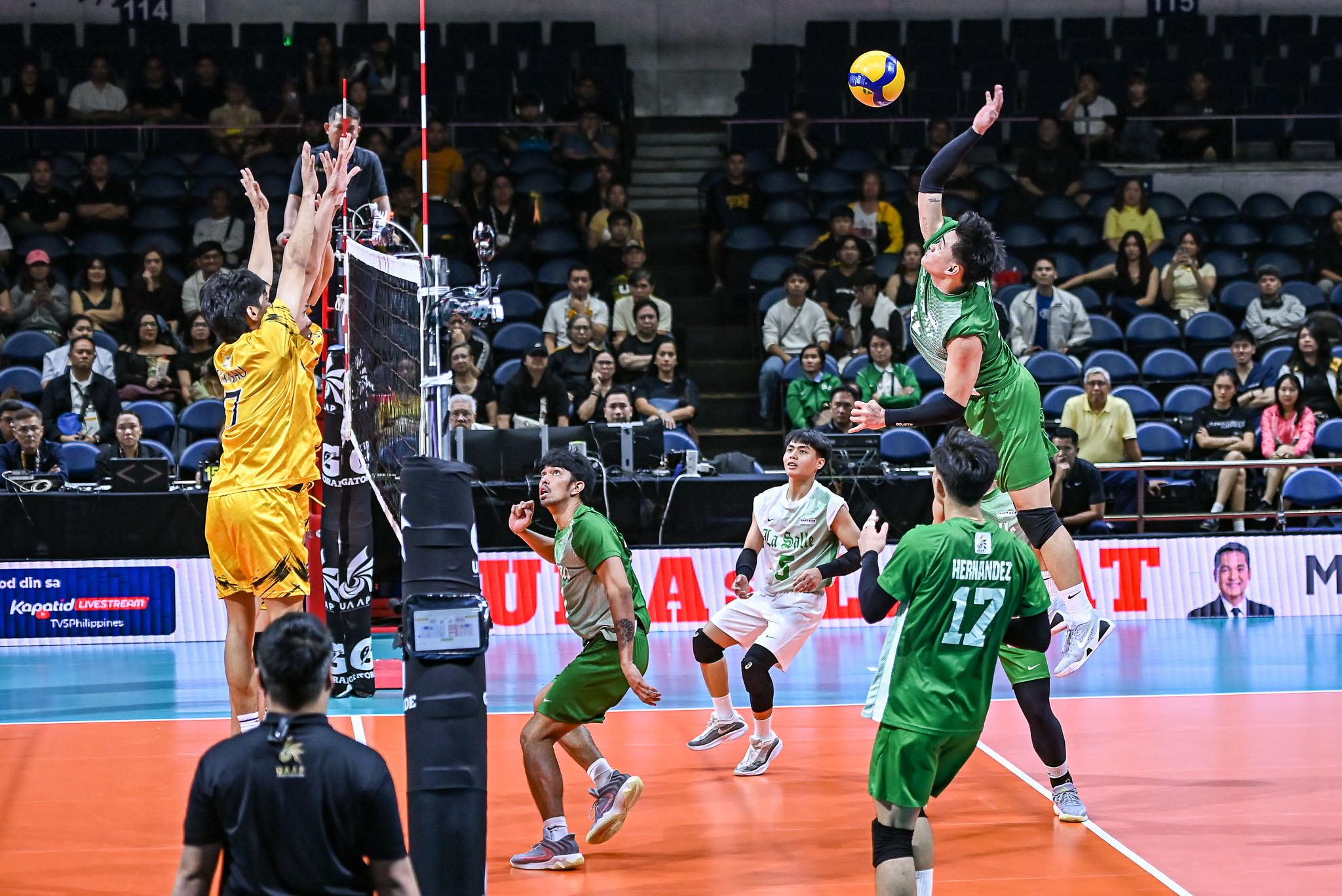 UAAP-88-MVB-DLSU-vs.-UST-Eugene-Gloria-5440 Birthday boy Ybanez sparks UST, ends La Salle streak in UAAP Men's Volleyball DLSU News UAAP UST Volleyball - philippine sports news
