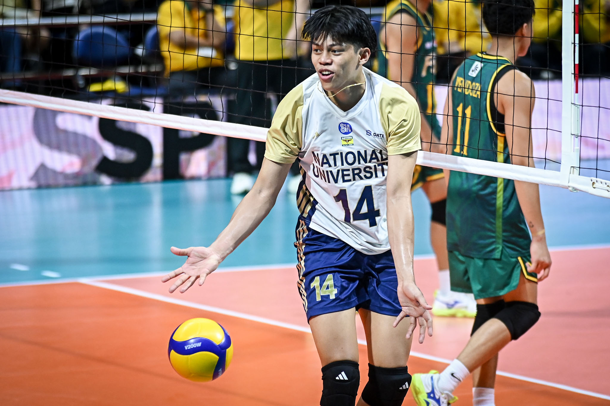 UAAP-88-MVB-NU-vs.-FEU-Leo-Ordiales-5361 Josh Ybañez completes 'three-peat' MVP run in UAAP men’s volleyball DLSU FEU News NU UAAP UST Volleyball - philippine sports news
