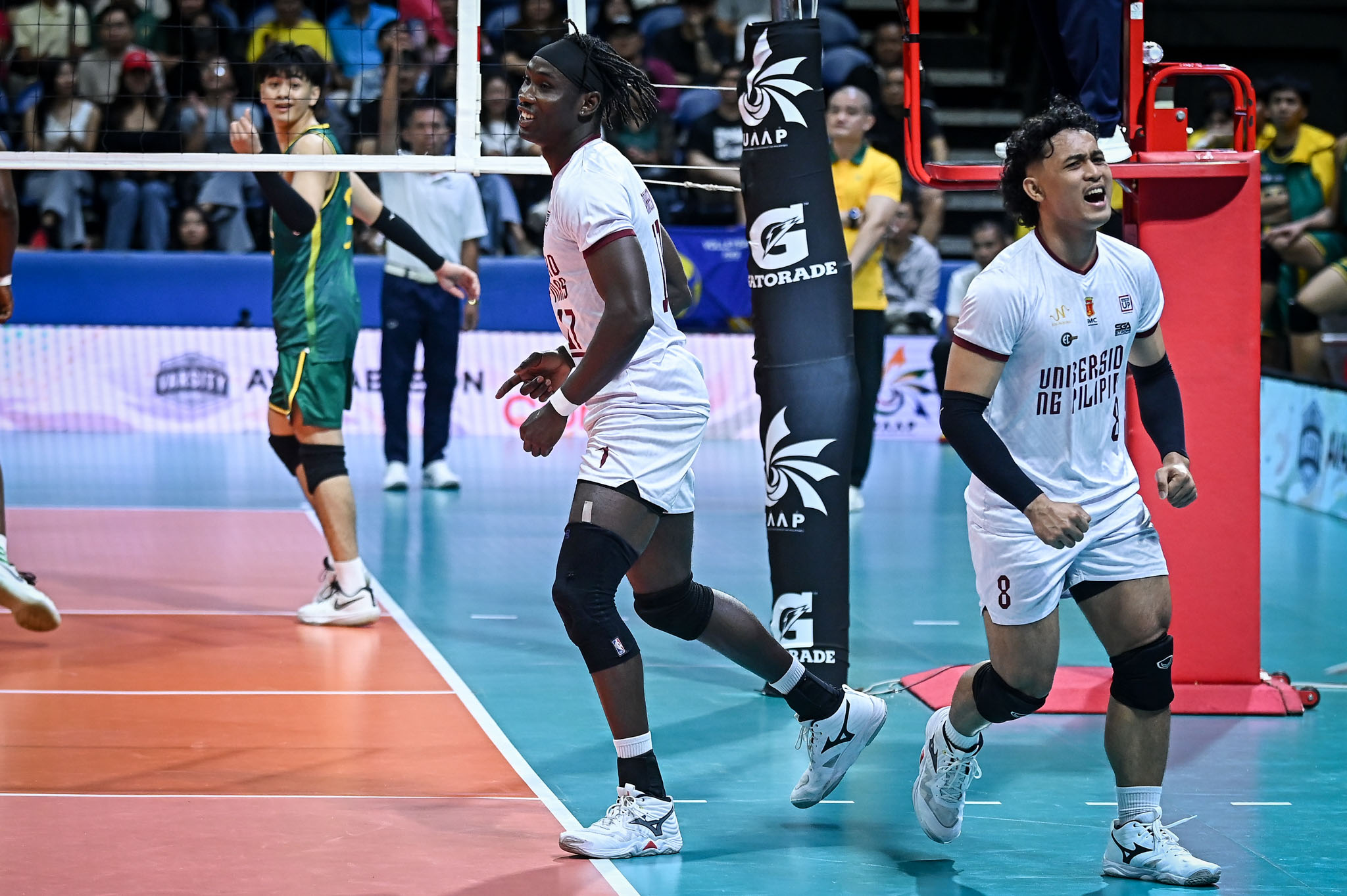 UAAP-88-MVB-UP-vs.-FEU-Olayemi-Raheem-3146 FEU dominates UP, closes in on UAAP Men's Volleyball round 1 sweep FEU News UAAP UP Volleyball - philippine sports news