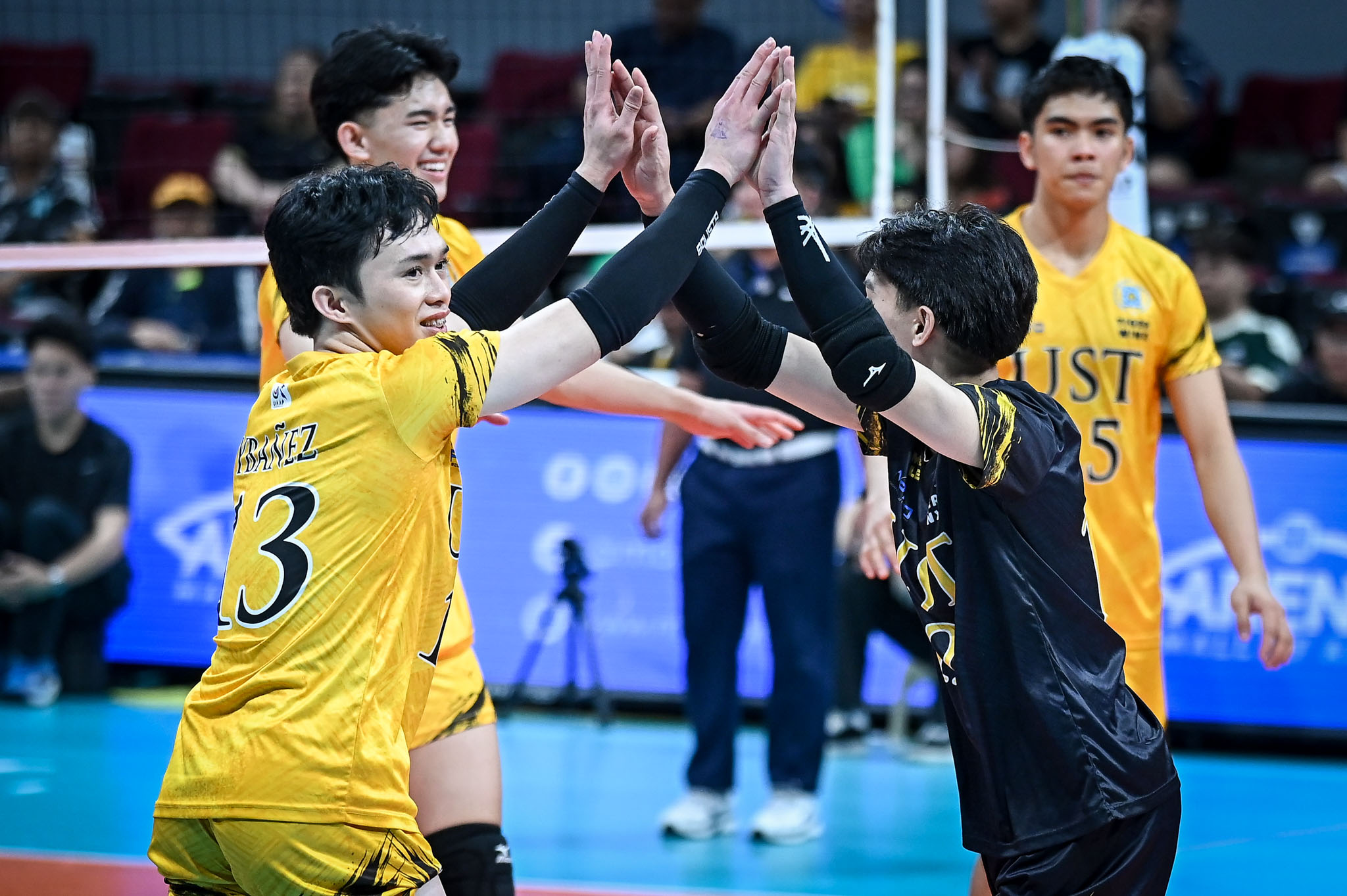 UAAP-88-MVB-UST-vs.-UP-Josh-Ybanez-5054 UST extends streak to 5 in UAAP Men's Volleyball, thumps UP ahead of FEU clash News UAAP UP UST Volleyball - philippine sports news