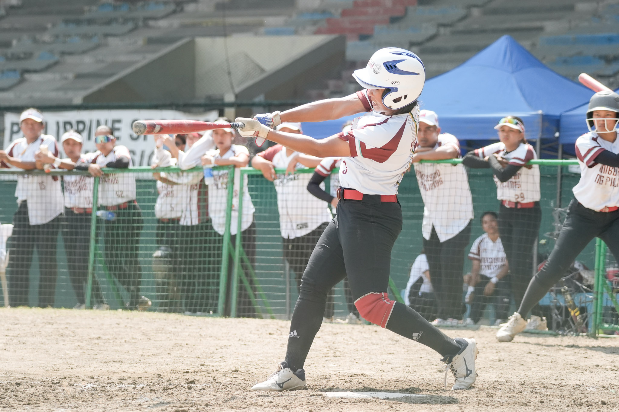 UAAP-S88-SOFTBALL-PASCUAL-ANGEL-7896 UP ousts UST, sets up fourth straight UAAP Softball Finals vs Adamson News Softball UAAP UP UST - philippine sports news