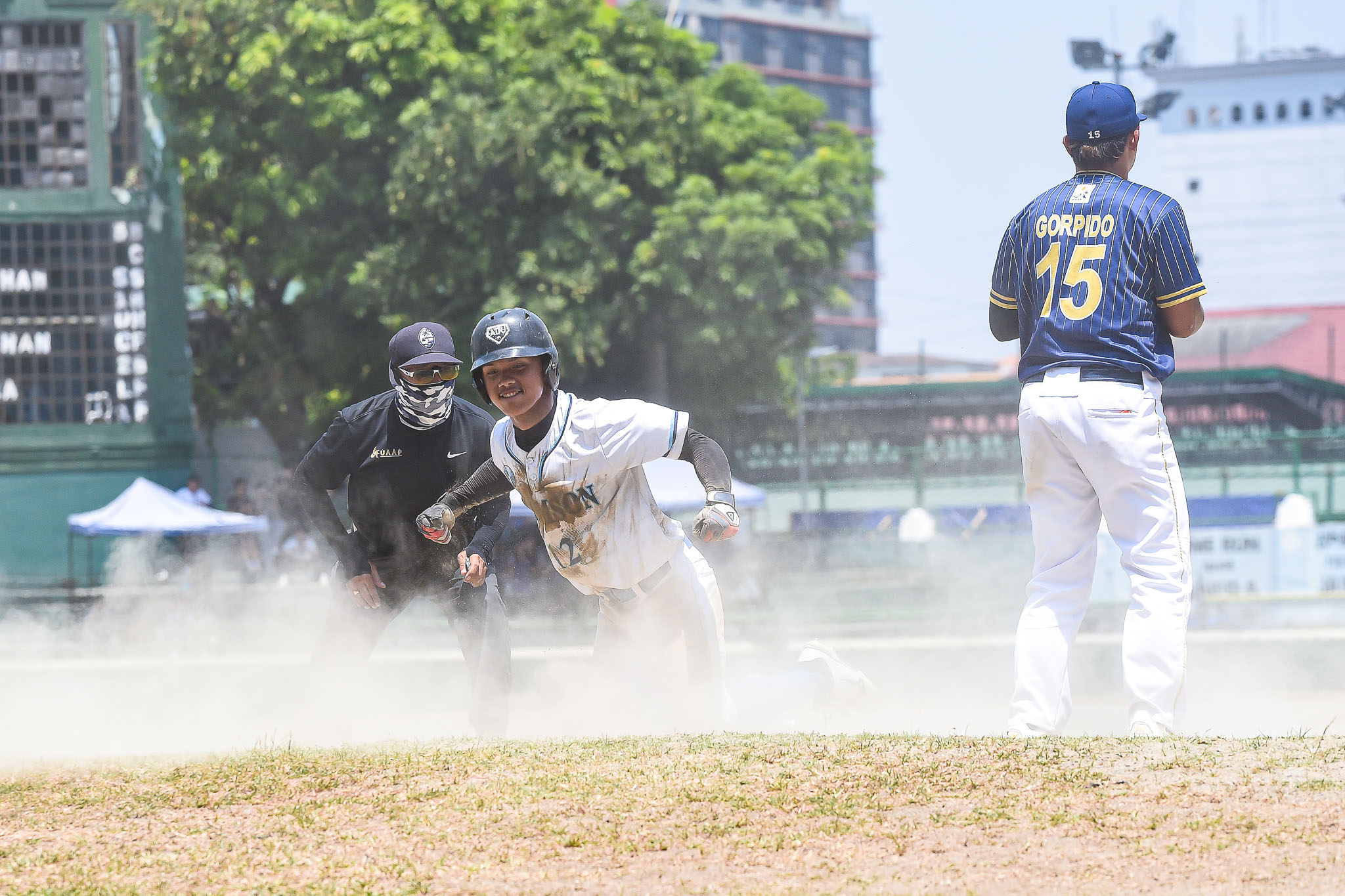 UAAP88-BASEBALL-ADU-vs-NU-NISNISAN-JAMES-VINCENT-D.-4842 NU rallies in fifth, downs Adamson to book UAAP Men's Baseball Final Four berth Uncategorized - philippine sports news