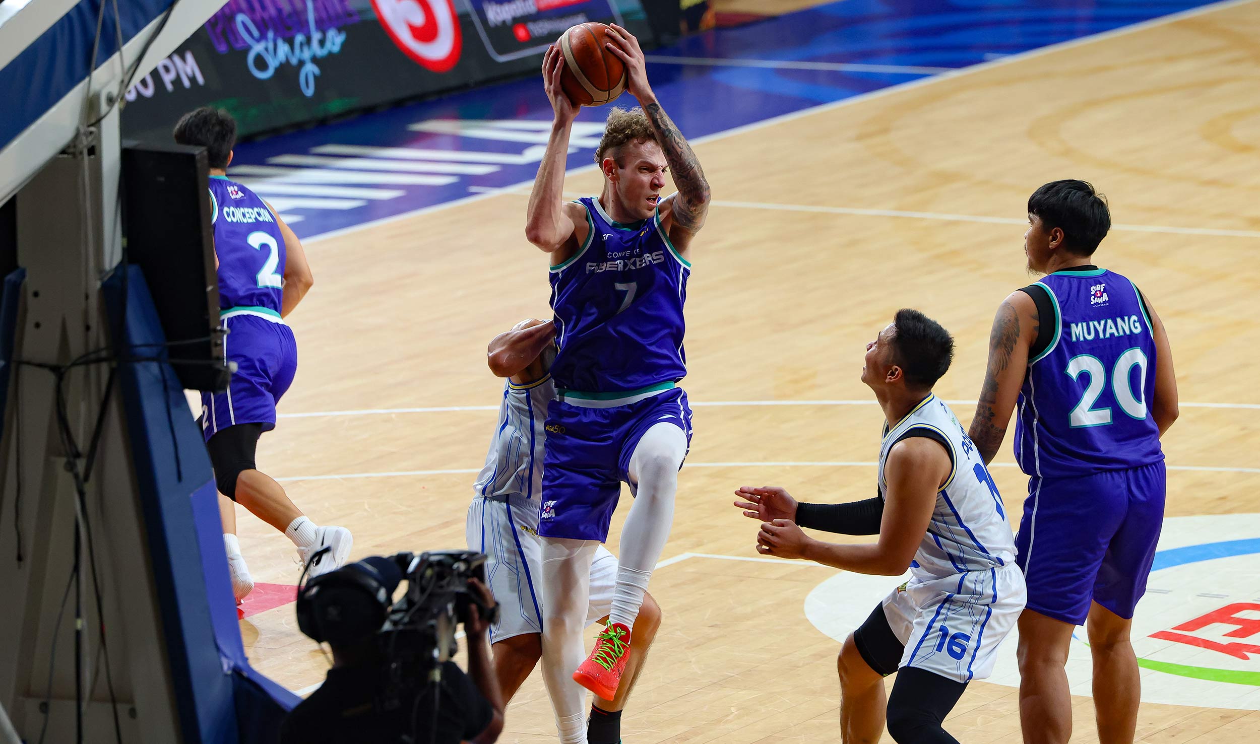 2026-PBA-Commissioners-Cup-Converge-vs-TNT-Kylor-Kelley Donovan Smith looms as Converge evaluates Kylor Kelley status ahead of Phoenix clash Basketball News PBA - philippine sports news