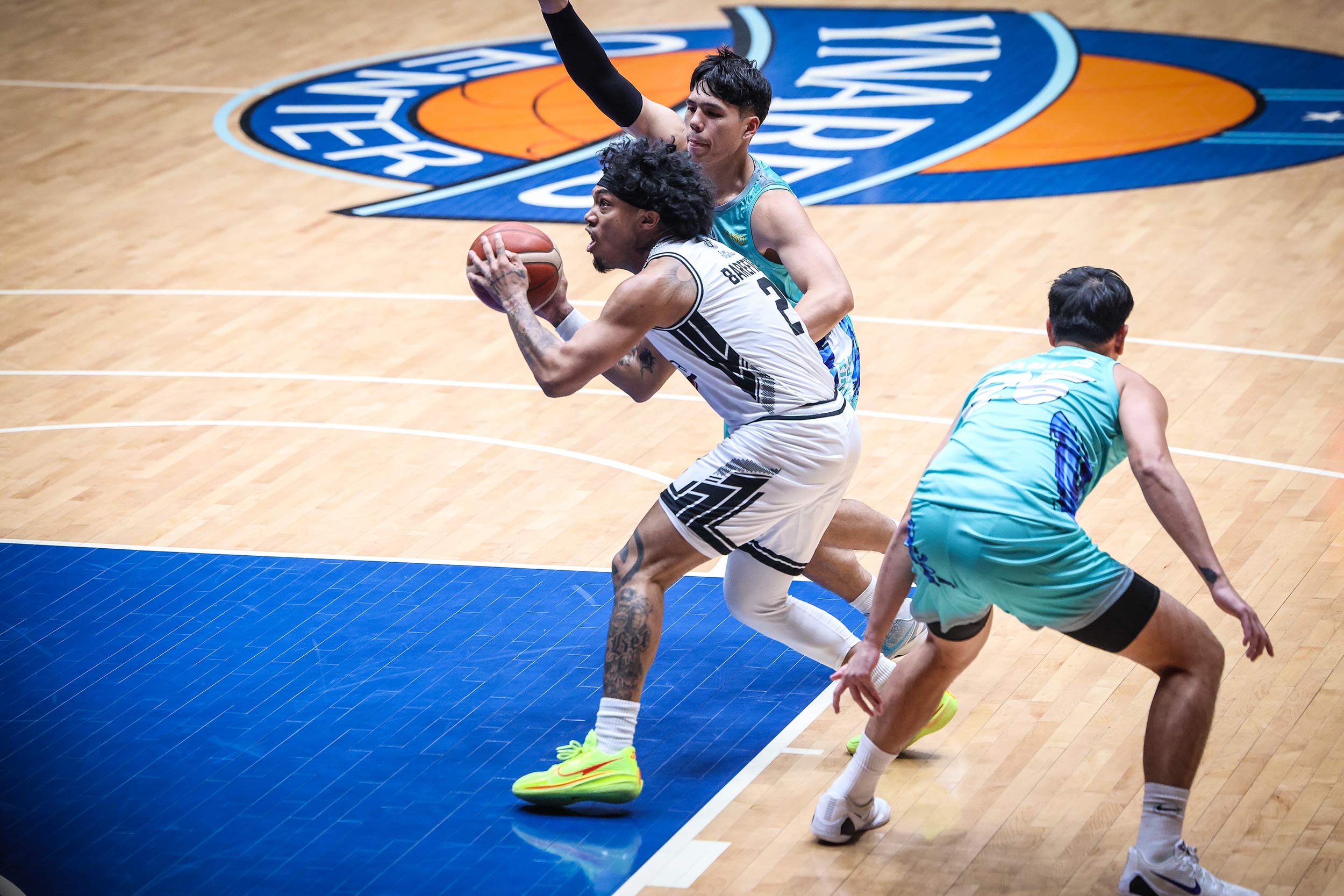 2026-PBA-Commissioners-Cup-Phoenix-vs-Blackwater-Sedrick-Barefield PBA: Phoenix snaps skid, dominates short-handed Blackwater to rise above .500 Basketball News PBA - philippine sports news