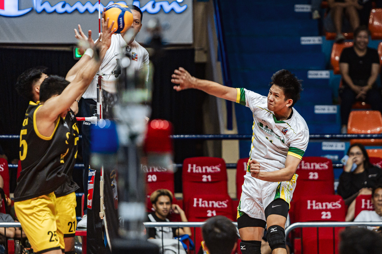 Spikers-Turf-Open-Conference-Savouge-vs-Alpha-Insurance-Jau-Umandal-4 Savouge completes semis sweep ahead of Spikers' Turf Open Finals clash vs Criss Cross News Spikers' Turf Volleyball - philippine sports news