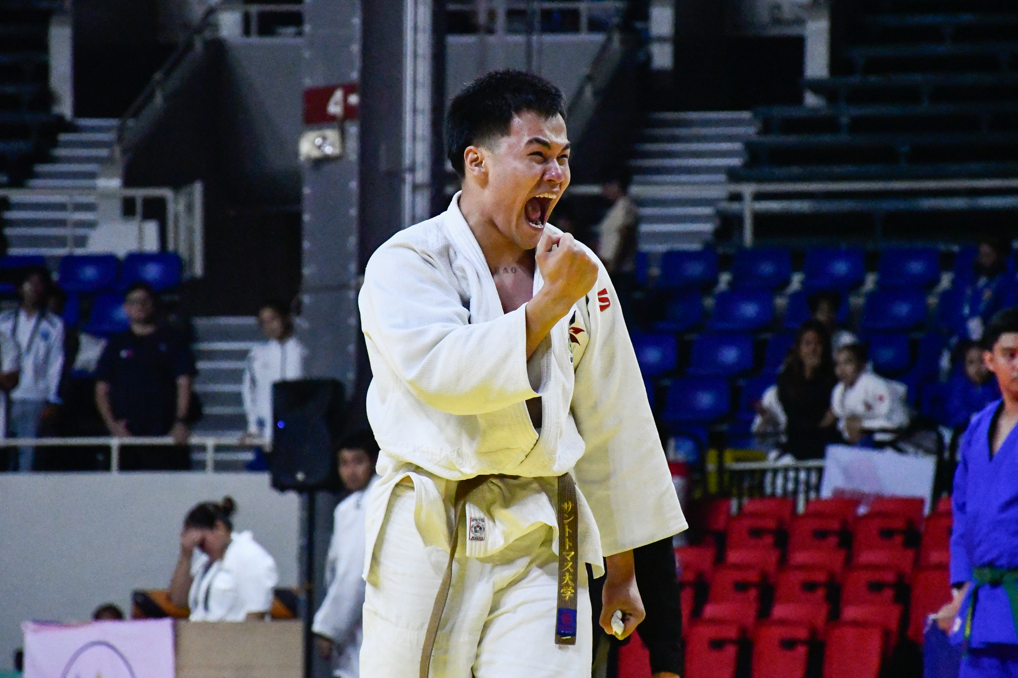 UAAP-88_Judo_Semis_UST-Ballecer-vs-DLSU-Leguesma-4 Chino Sy, Heart Rafael lead UST men, UE women surge in judo opener ADMU AdU DLSU Judo News UAAP UE UP UST - philippine sports news