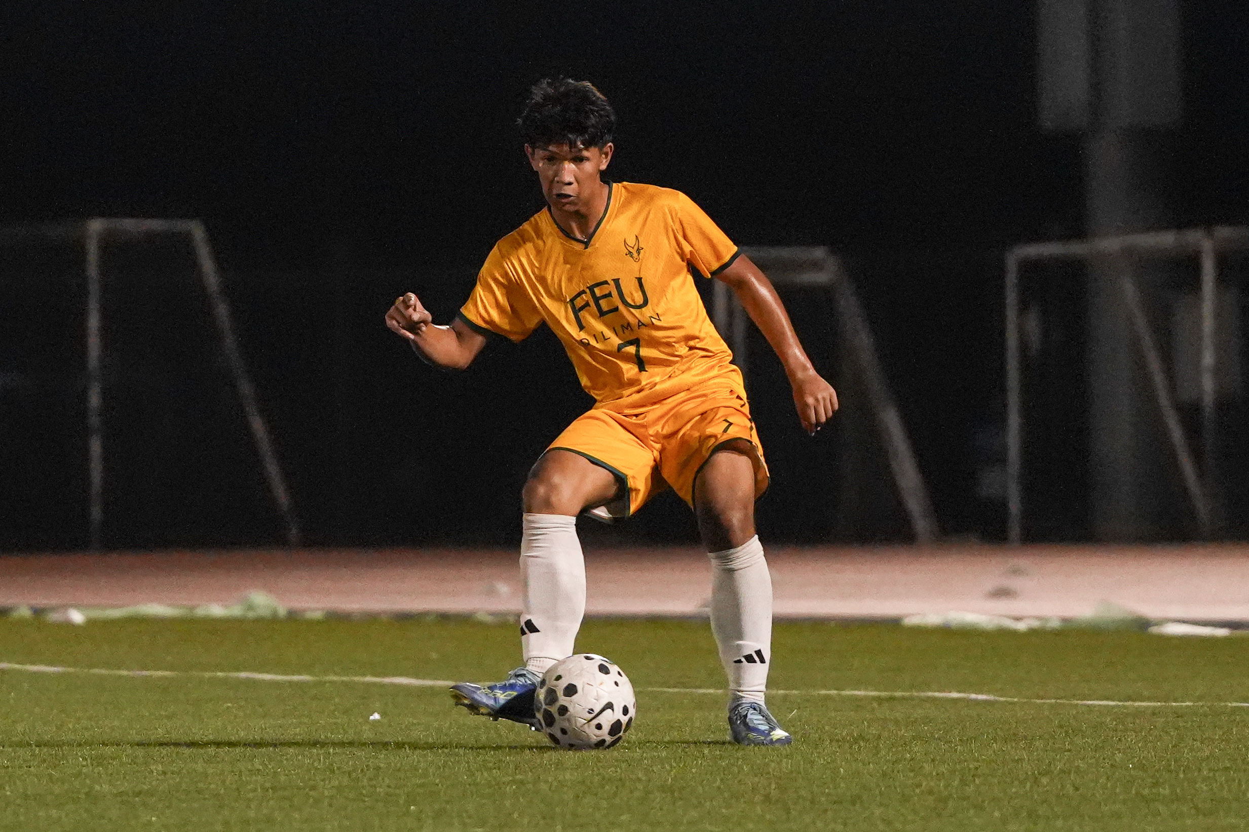 UAAP88_-HS-Football-Finals_-UST-vs-FEU-D_-FEU_-ABRENICA Nash Abrenica turns heartbreak into championship moment FEU Football News UAAP - philippine sports news