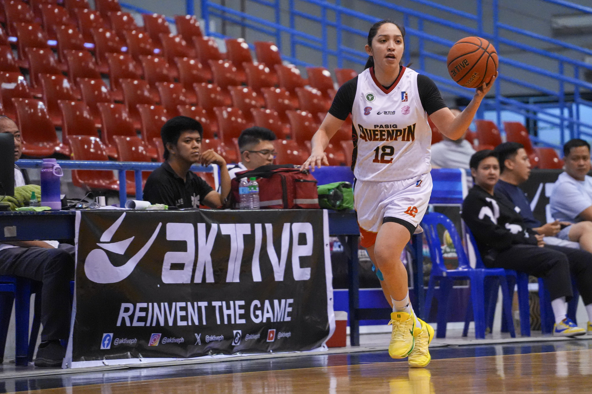 WMPBL-2nd-Reg-Season_-Queenpin-vs-RK-Hoops-QC-10Act_-SARIO-Lee-09278 Nic Cancio delivers at the buzzer, lifts Pasig past QC in WMPBL thriller Basketball News WMPBL - philippine sports news