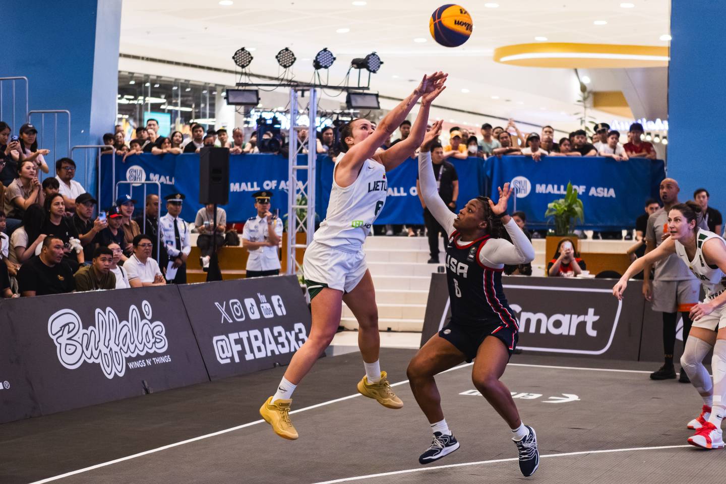 2026-FIBA-3x3-Womens-Series-Manila-USA-def-Lithuania-Kamile-Nacickaite-van-der-Horst Mikaylah Williams lifts Team USA past Lithuania for 3x3 WS Manila crown 3x3 Basketball News - philippine sports news