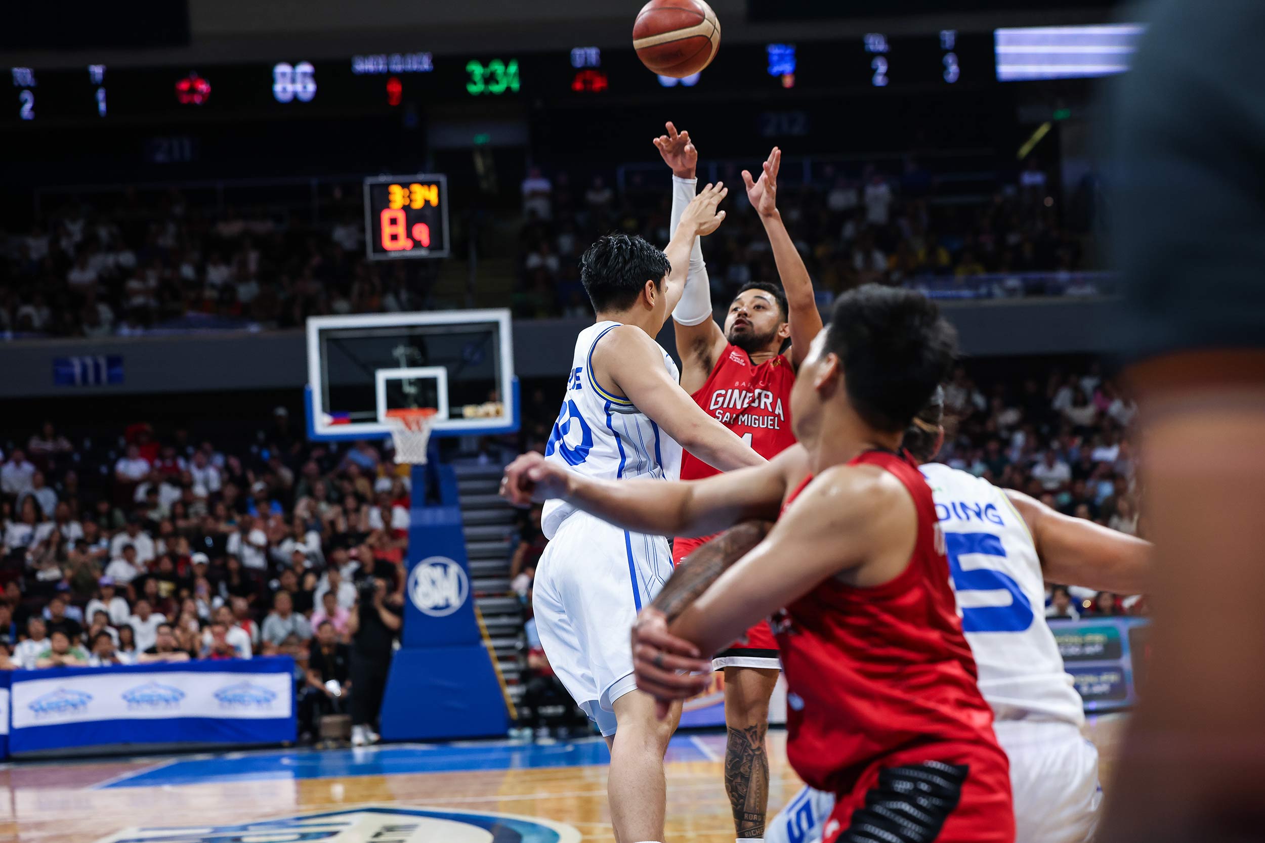 PBA: RJ Abarrientos delivers dagger as Ginebra seals No. 2 seed with win over TNT