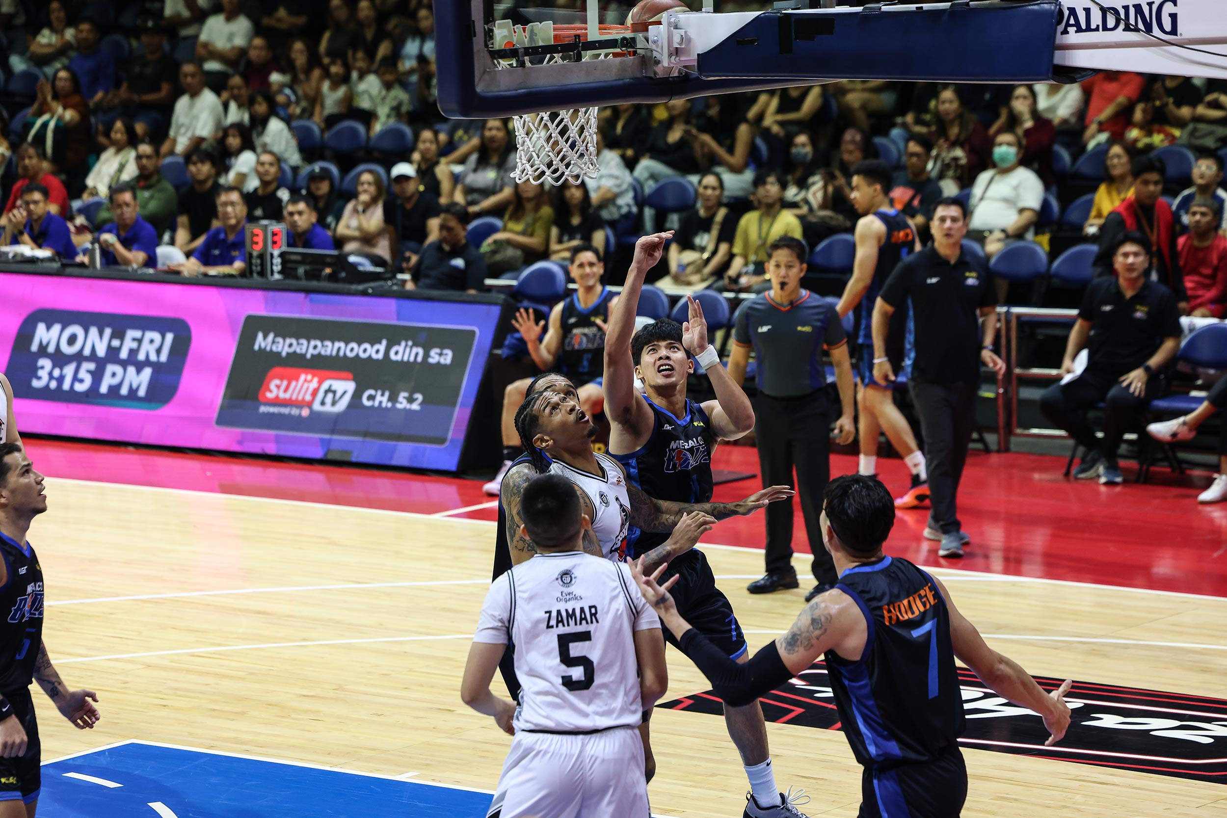PBA: Meralco powers past Blackwater, tightens grip on Top Four chase