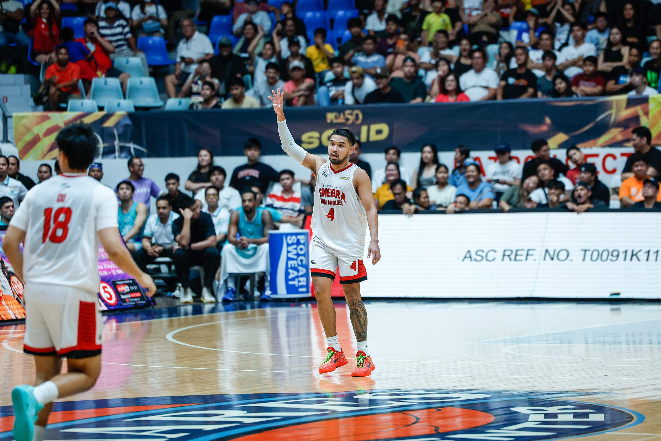 Ginebra storms into PBA semis, dismantles Phoenix