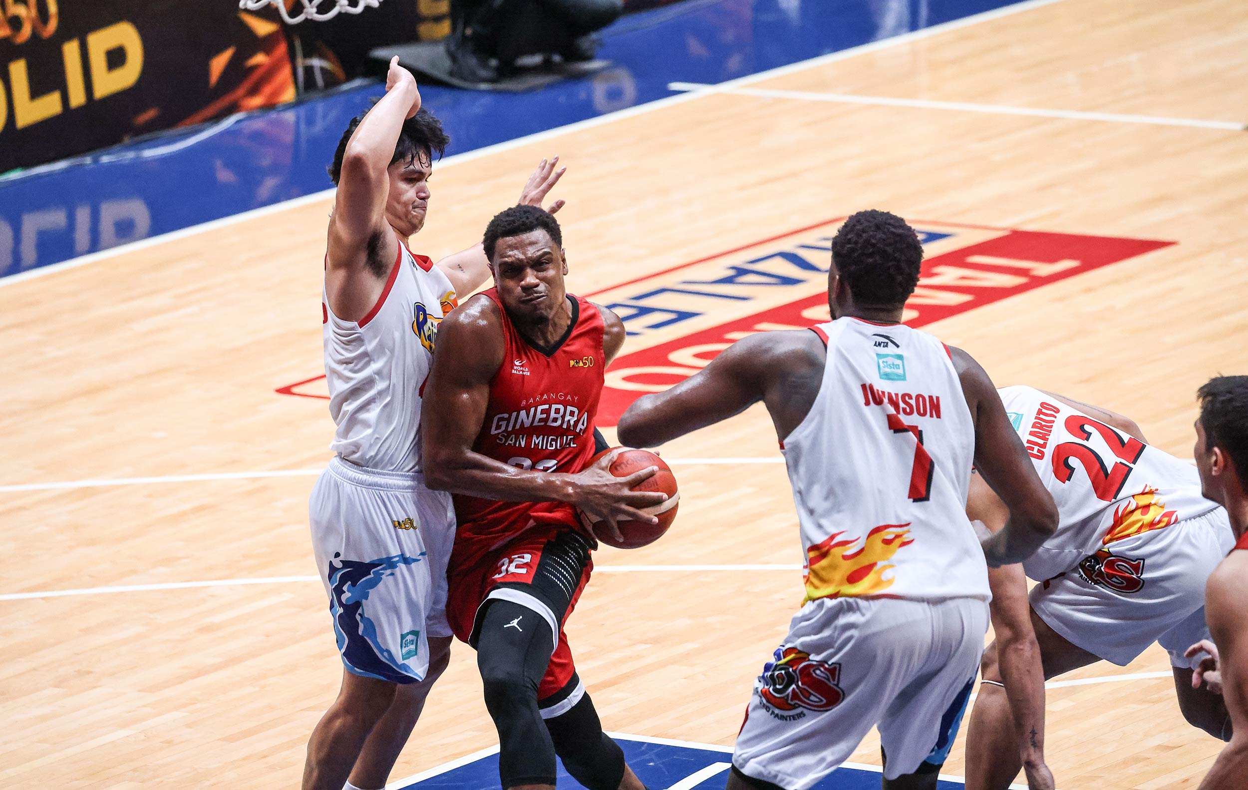 2026-PBA-Commissioners-Cup-SF1-Ginebra-vs-Rain-or-Shine-Justin-Brownlee Rain or Shine outlasts Ginebra in Game 1 thriller, seizes PBA semis edge Basketball News PBA - philippine sports news