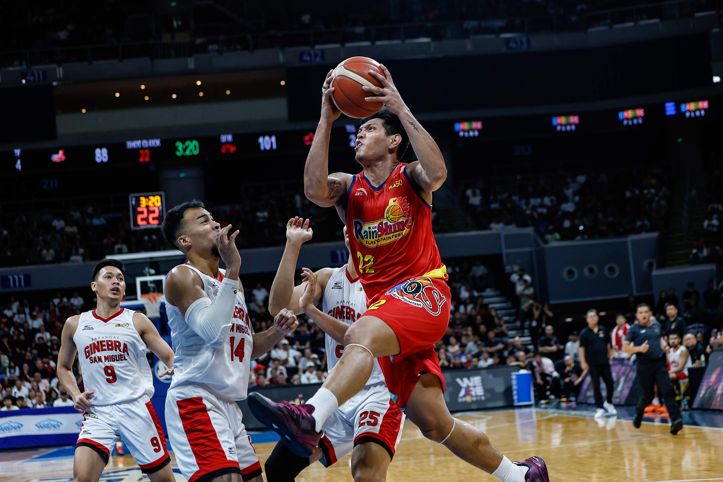 Jhonard Clarito channels ‘Never Say Die’ but Rain or Shine’s late push falls short