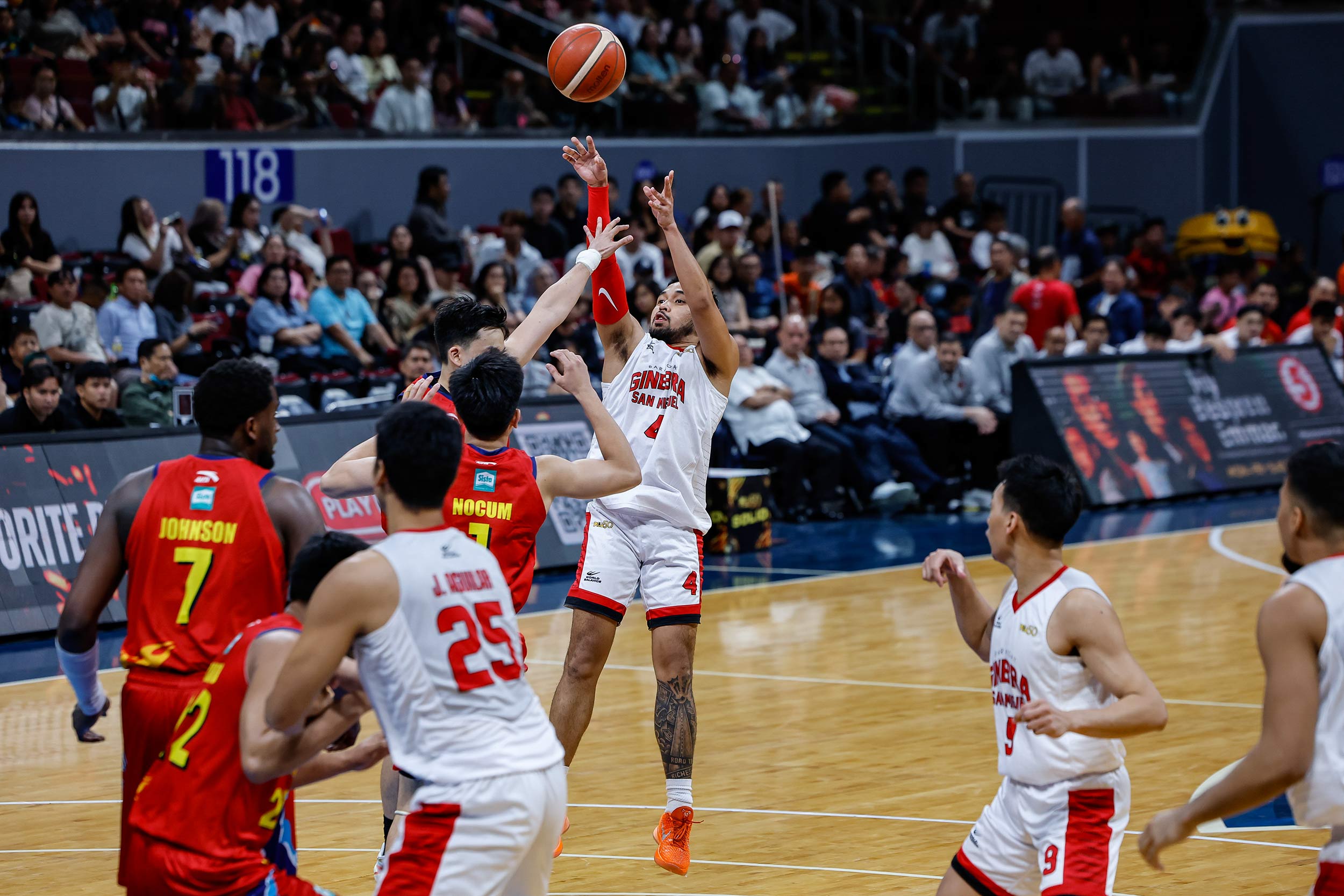 RJ Abarrientos braces for protective mask after suffering another nose injury
