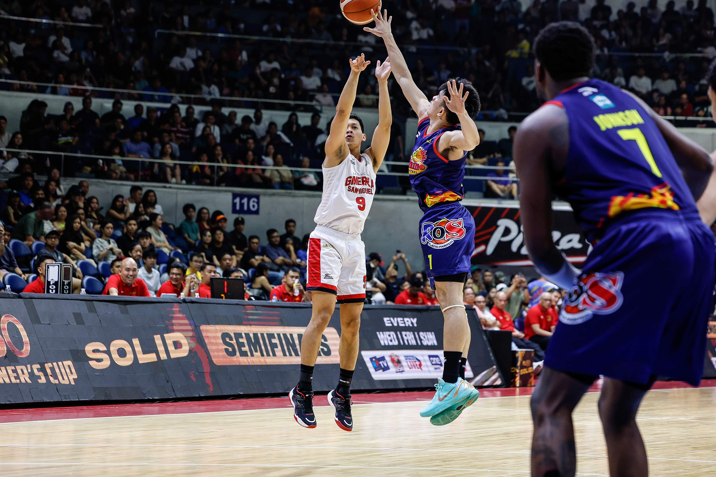 Pressure mounts as PBA semis reach breaking point