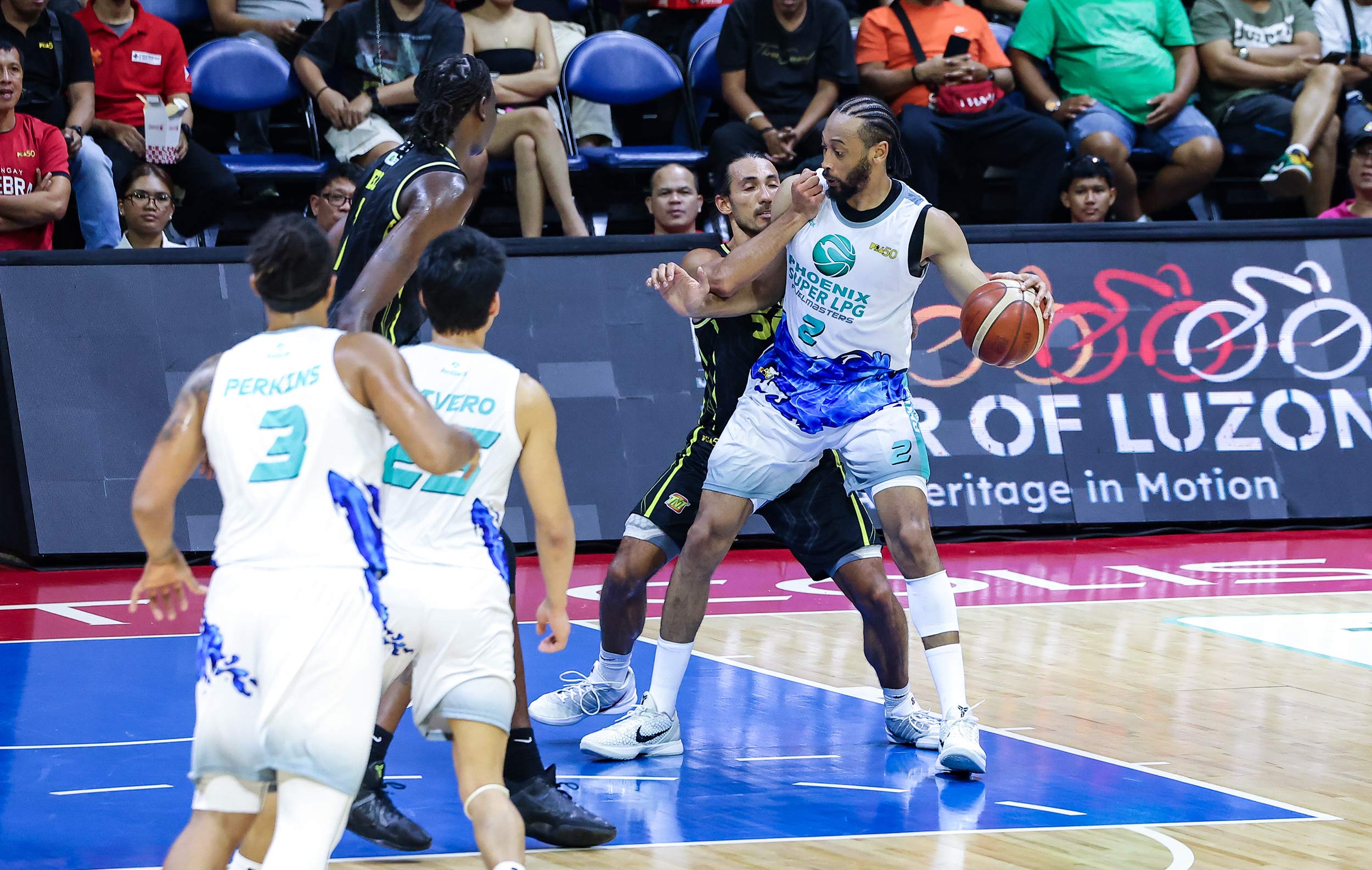 2026-PBA-Commissioners-Cup-TNT-vs-Phoenix-Johnathan-Williams-2 Johnathan Williams finding place in rebuilt Phoenix system Basketball News PBA - philippine sports news