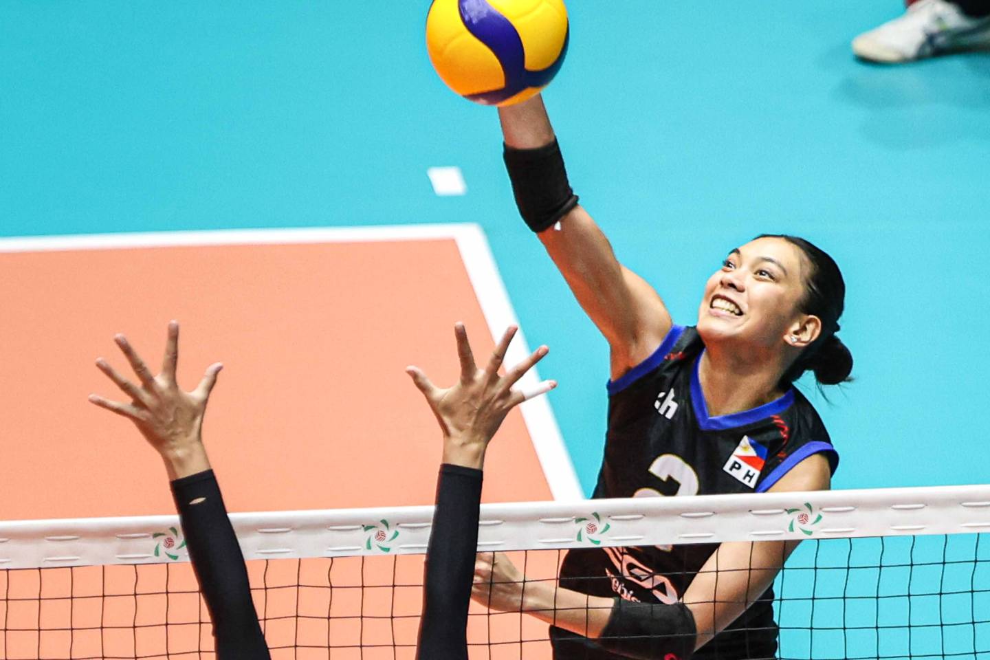 2026-AVC-Womens-Cup-Alas-def-Uzbekistan-Alyssa-Valdez-1 Seven years after SEAG, Alyssa Valdez, Ces Molina pick up where they left off for Alas 2026 AVC Women's Cup Alas Pilipinas News Uncategorized Volleyball - philippine sports news