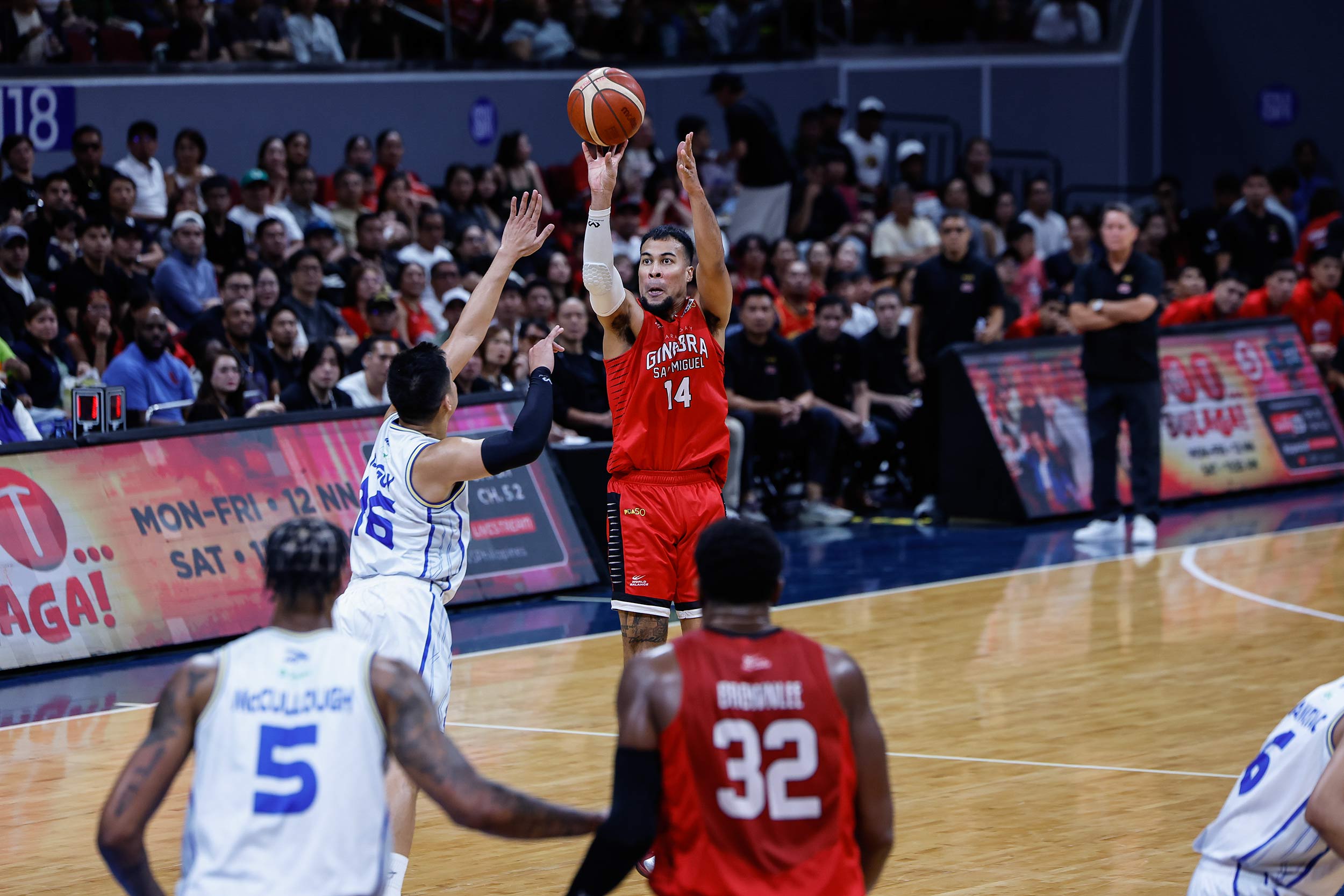 Tim Cone defends Stephen Holt, lauds two-way brilliance in Finals