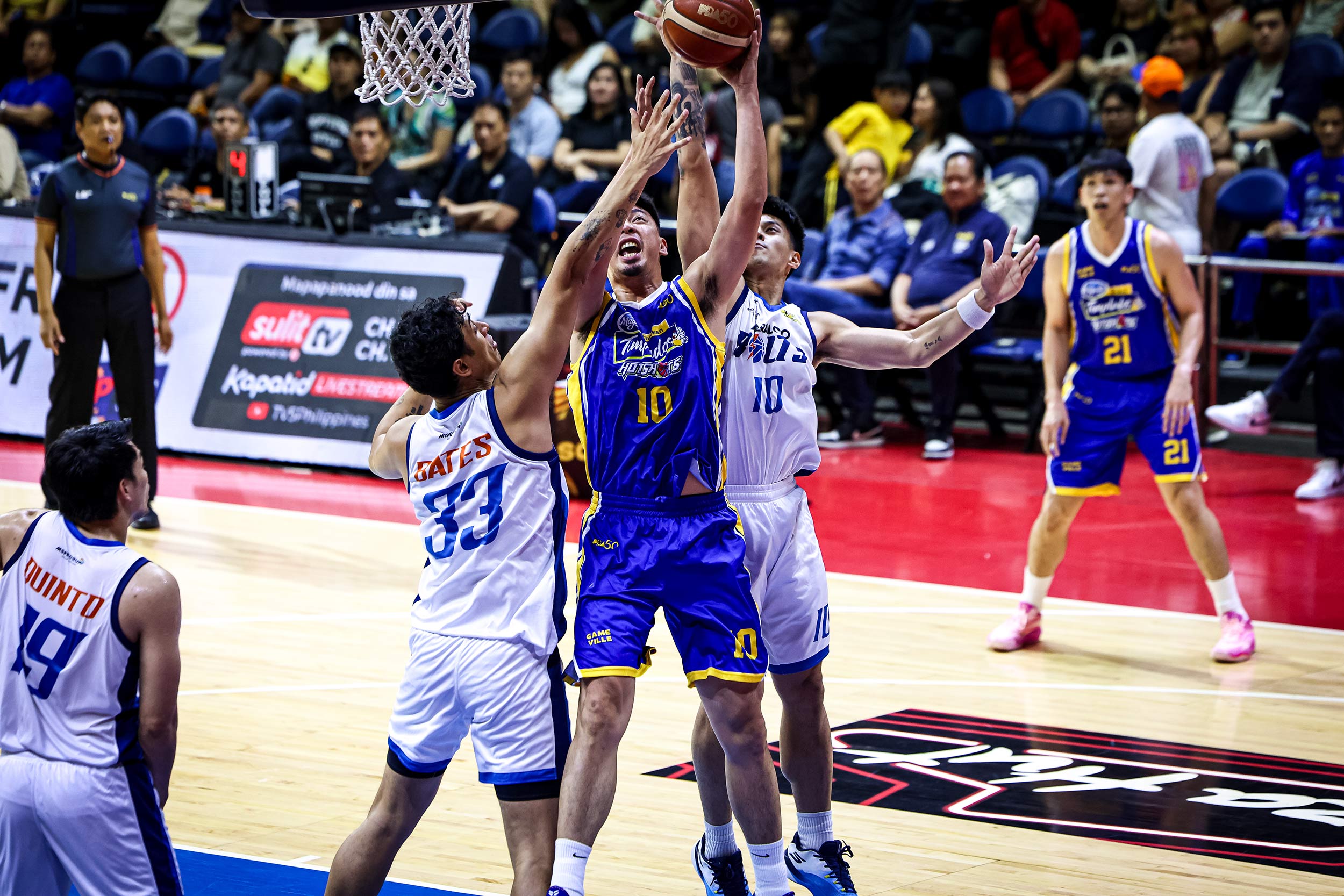 2026-PBA-Governors-Cup-Magnolia-vs-Meralco-Ian-Sangalang Magnolia finally strikes in PBA Govs' Cup, snaps two-game skid at Meralco's expense Basketball News PBA - philippine sports news