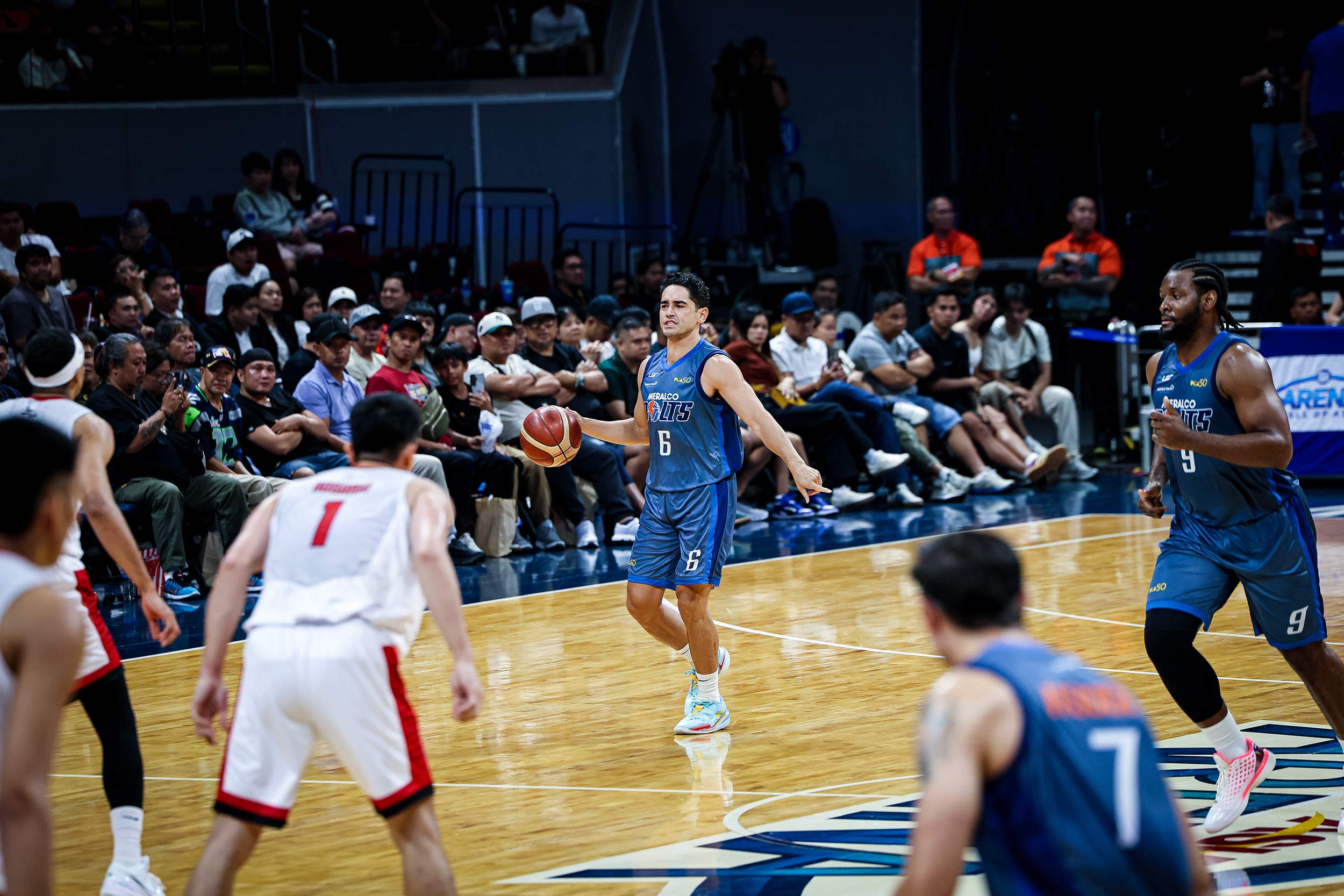 2026-PBA-Governors-Cup-Meralco-vs-Ginebra-Chris-Banchero PBA: RJ Abarrientos rediscovers touch as Ginebra downs shorthanded Meralco Basketball News PBA - philippine sports news