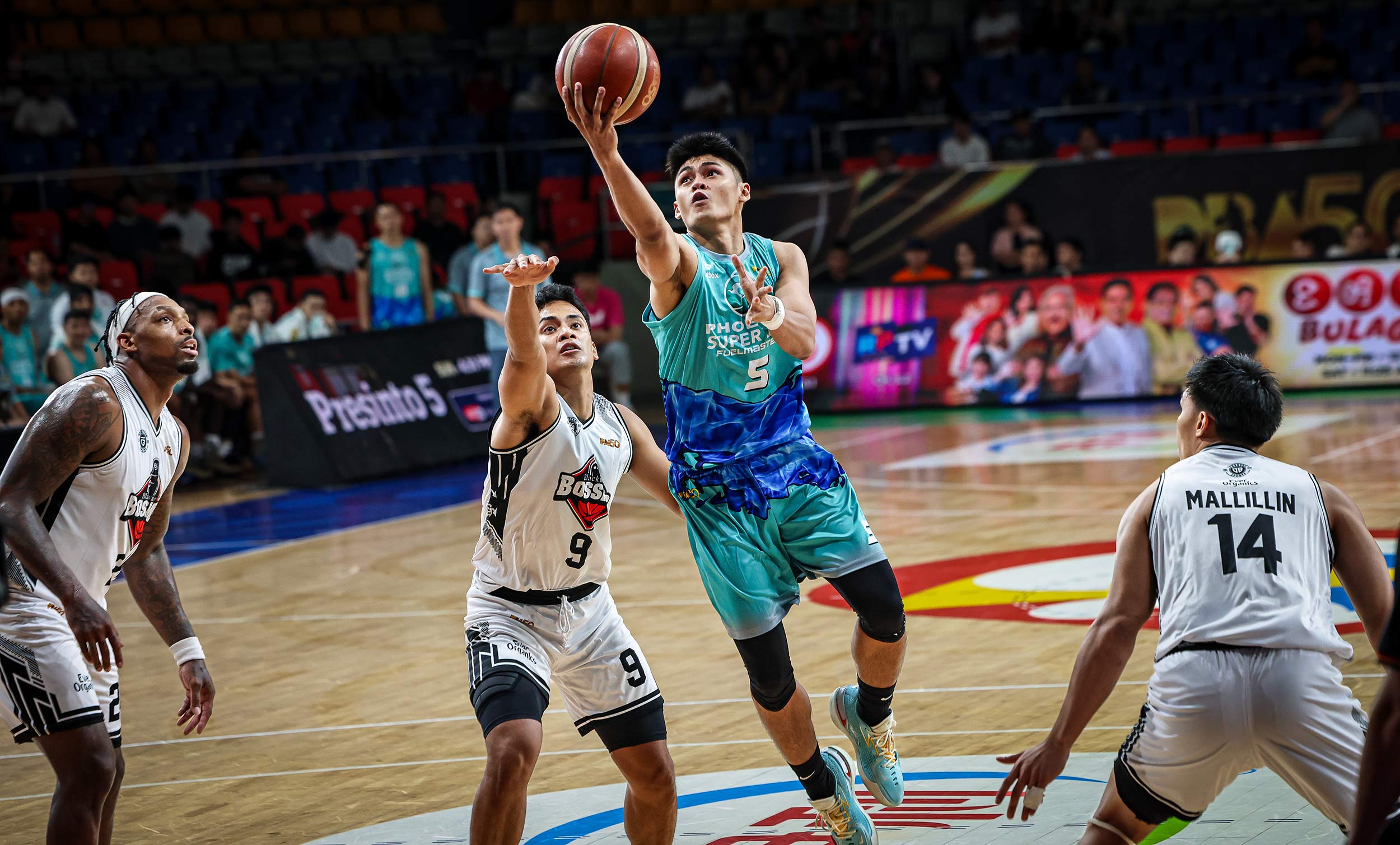 2026-PBA-Governors-Cup-Phoenix-vs-Blackwater-Gian-Mamuyac Phoenix stays atop PBA Group B, hands Blackwater third straight loss Basketball News PBA  - philippine sports news