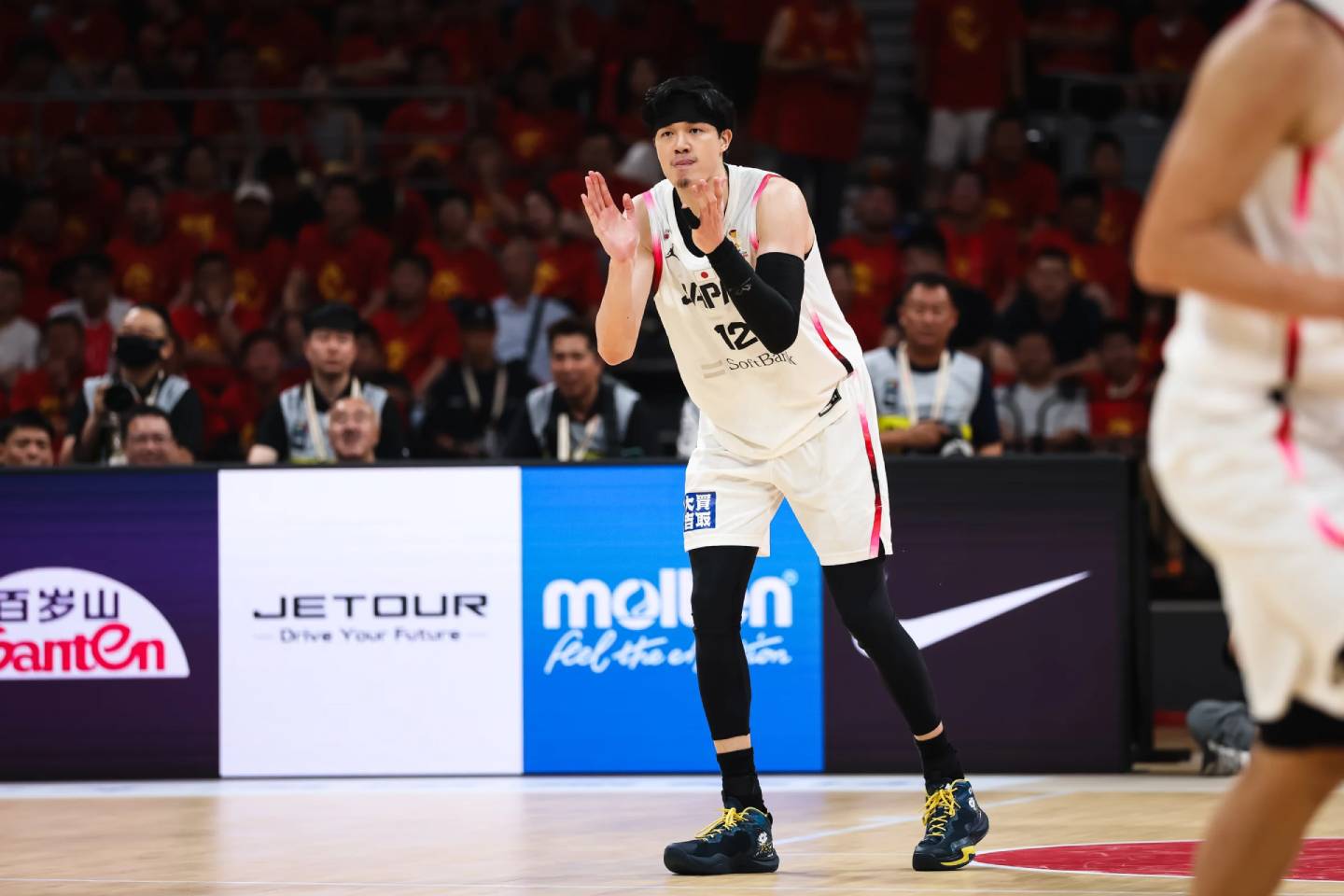 2027-FIBA-World-Cup-Qualifiers-Japan-def-China-Yuta-Watanabe Japan clinches Group B berth as Australia rewrites record books in World Cup Qualifiers Basketball News - philippine sports news