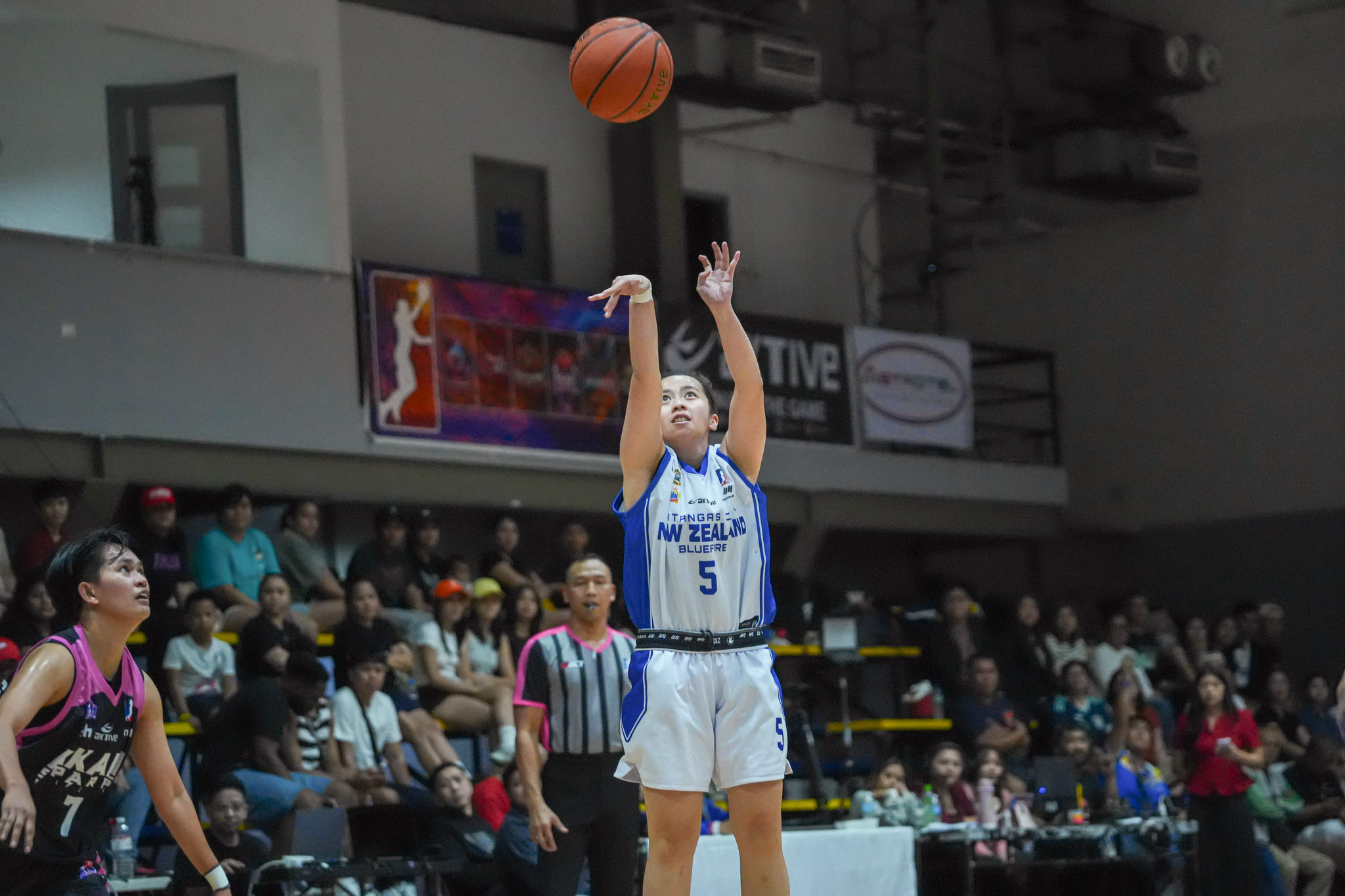 WMPBL-2nd-Reg-Season_Finals_-CLARO-Camille-04695 Afril Bernardino's 20-20 masterpiece keeps Batangas-New Zealand Bluefire's WMPBL title defense alive Basketball News WMPBL - philippine sports news