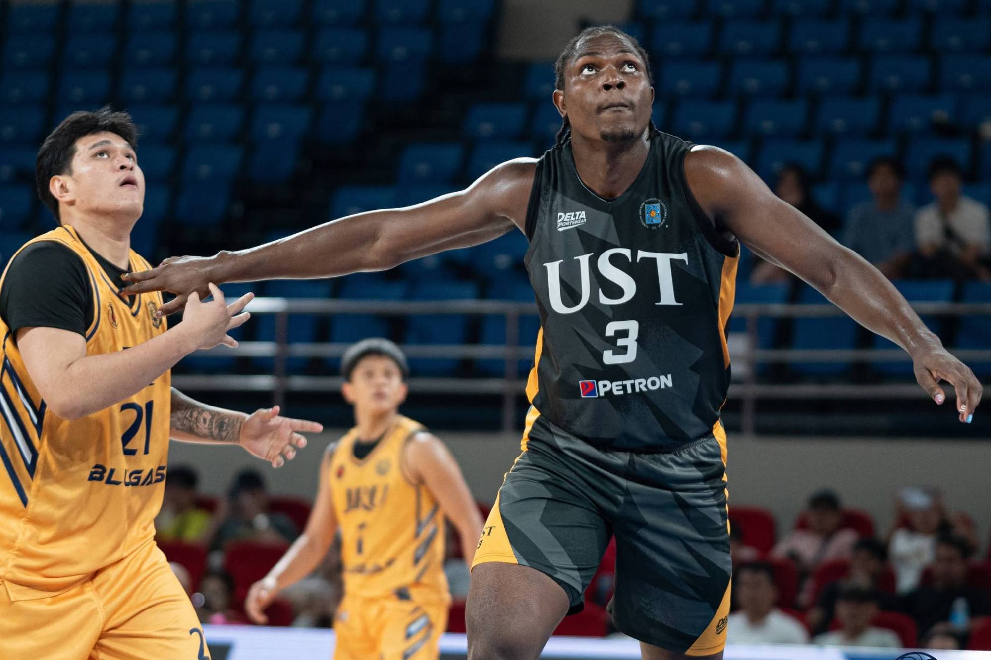 2026-Asiabasket-UST-def-JRU-Collins-Akowe Nagoya, UST clash for NSAC World Invitational crown Basketball JRU News SBC UST - philippine sports news