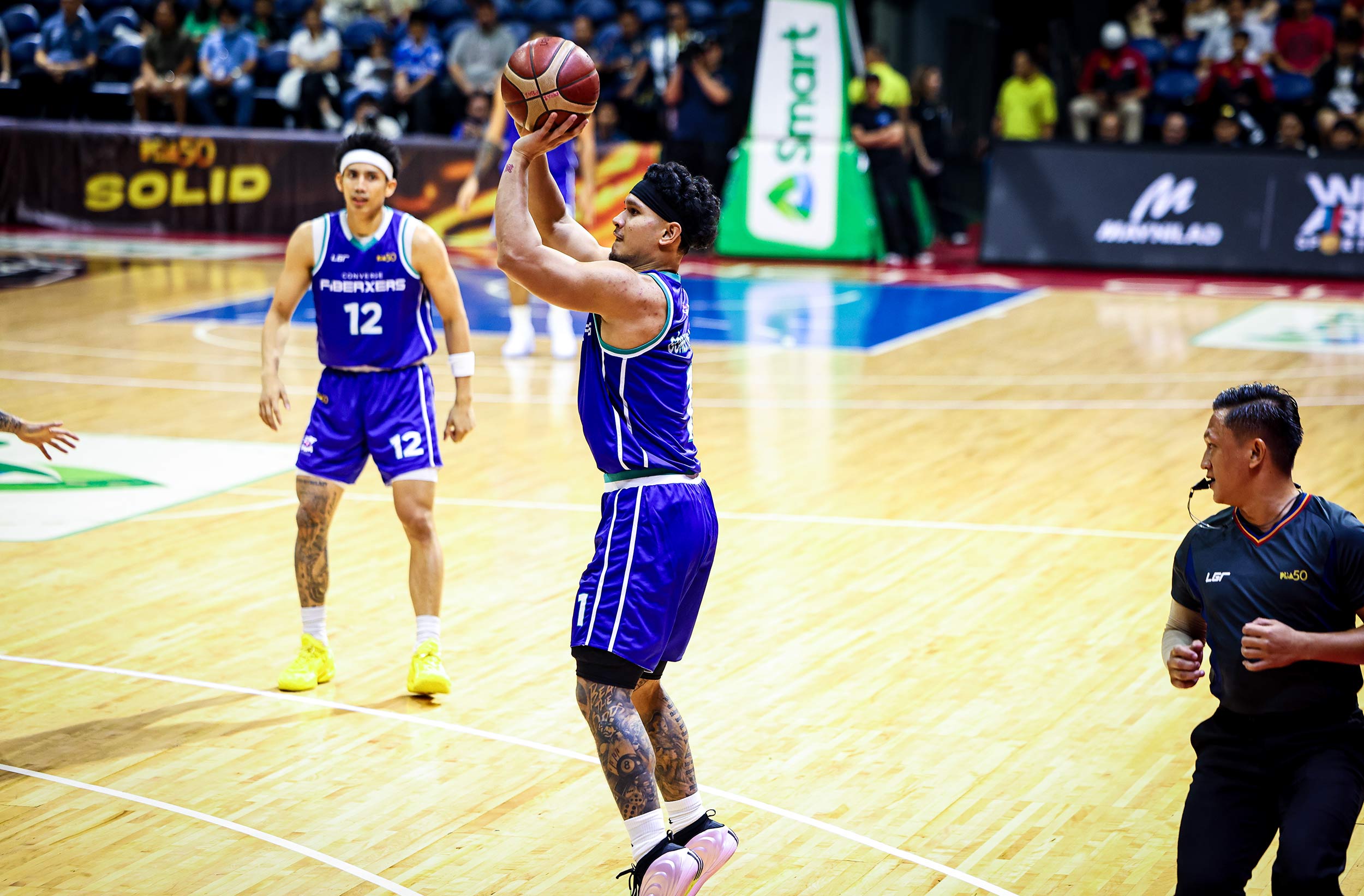 2026-PBA-Governors-Cup-Converge-vs-NLEX-Juan-Gomez-de-Liano Converge fends off all-Filipino NLEX, moves to third in PBA Group A Basketball News PBA  - philippine sports news