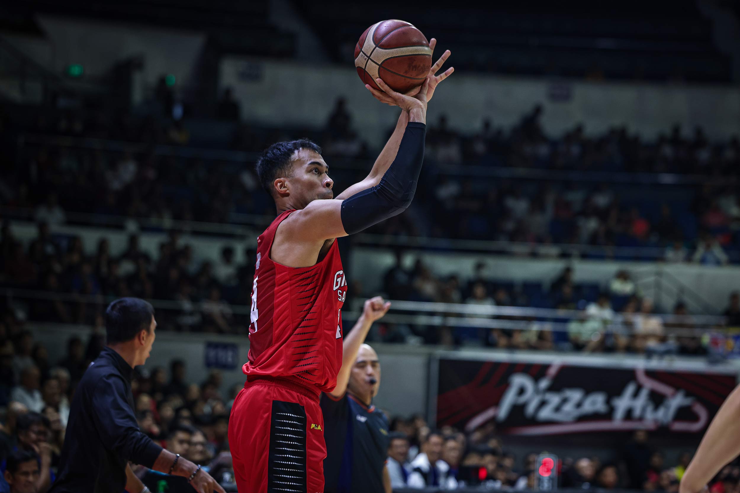 2026-PBA-Governors-Cup-Ginebra-vs-Magnolia-Stephen-Holt PBA: Magnolia makes Tim Cone's warning come true, routs Ginebra Basketball News PBA - philippine sports news
